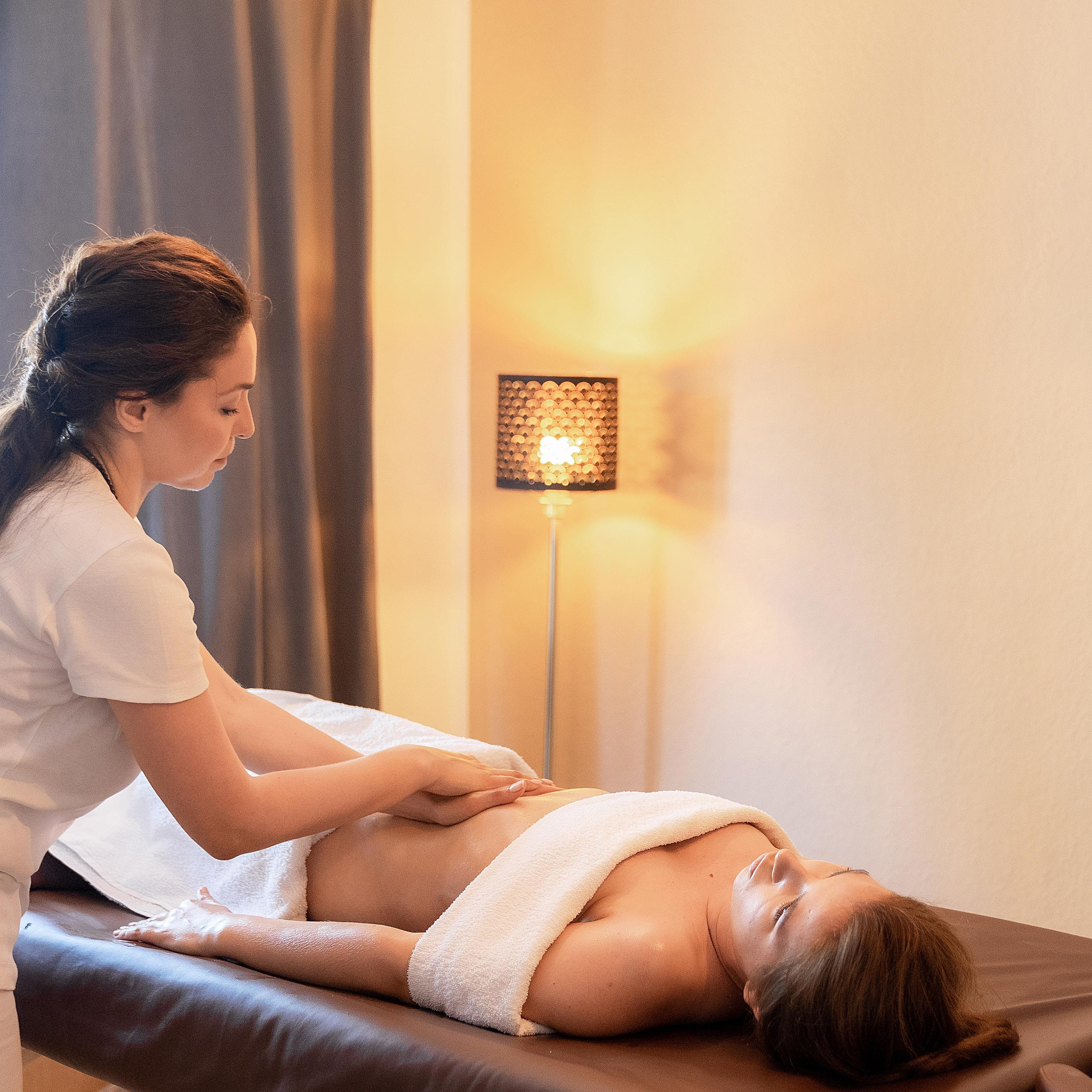 Ayurveda-Therapeutin. Fotoshooting Hannover Region, Bremen, Hamburg Fotograf - Natalia Mruck