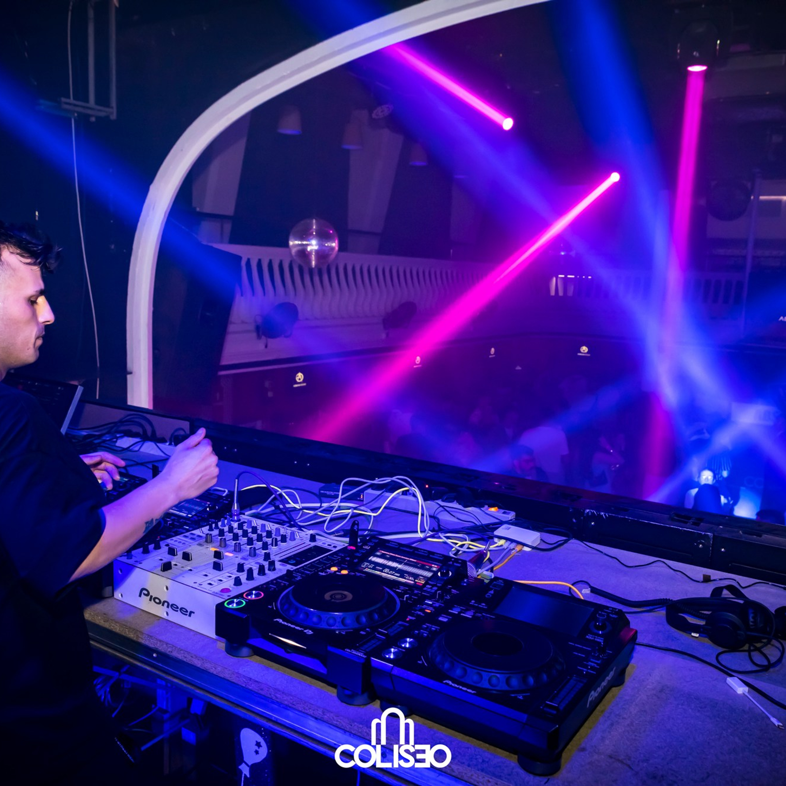 Discoteca Coliseo - Pontedeume. RabelByCris Fotógrafa en Coruña de Eventos, sesiones, mascotas