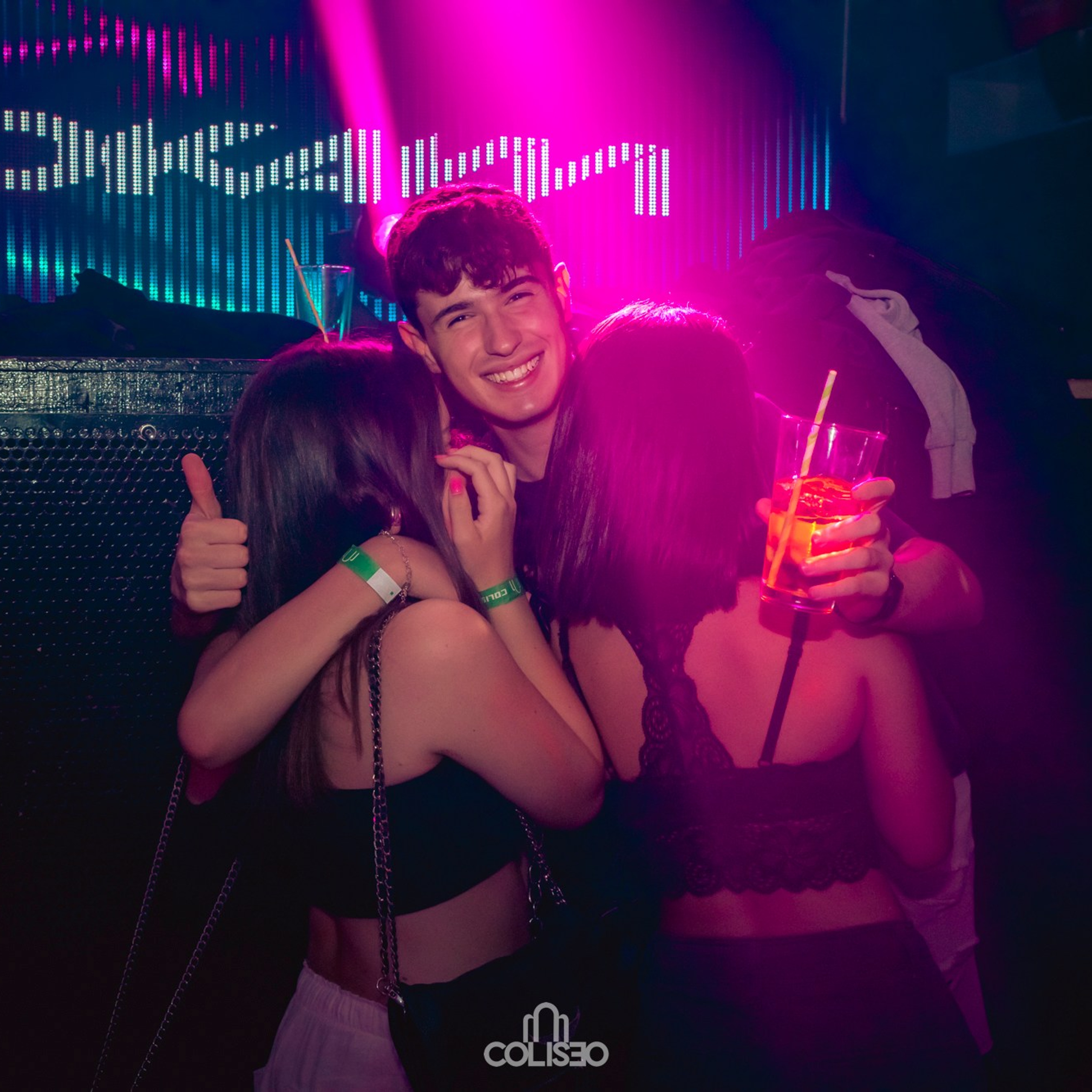 Discoteca Coliseo - Pontedeume. RabelByCris Fotógrafa en Coruña de Eventos, sesiones, mascotas