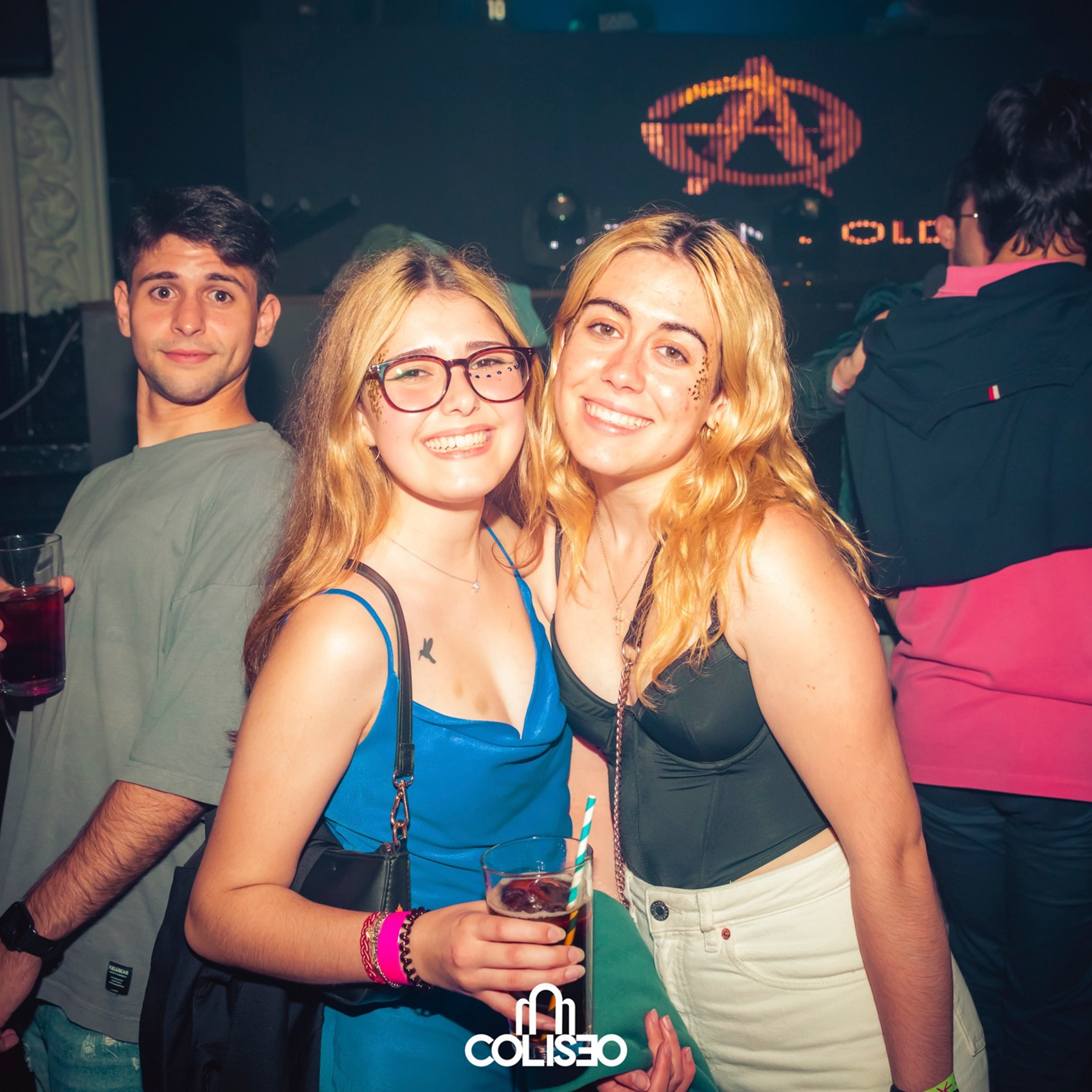 Discoteca Coliseo - Pontedeume. RabelByCris Fotógrafa en Coruña de Eventos, sesiones, mascotas