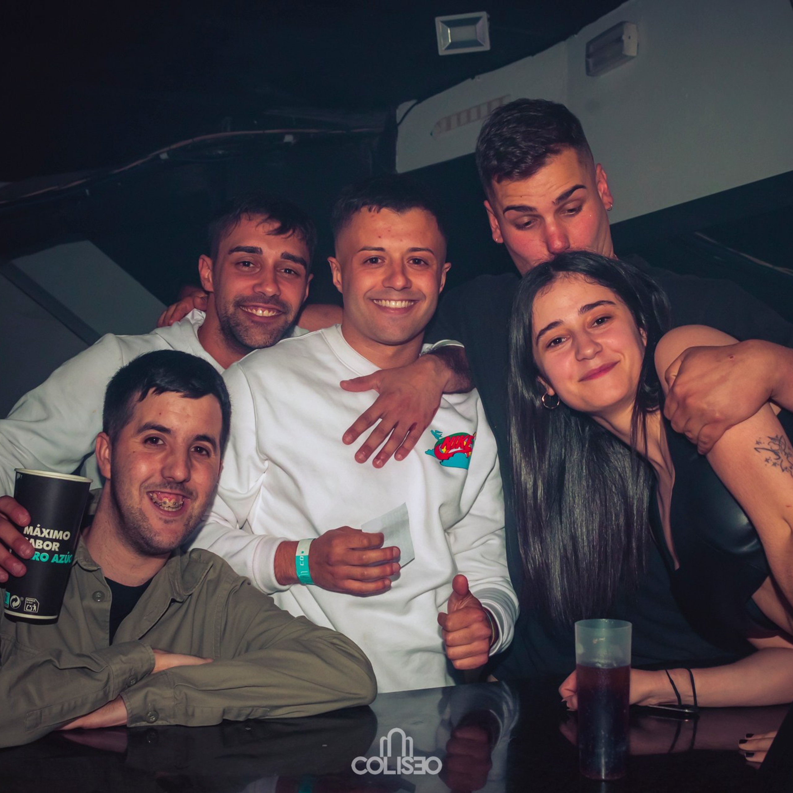 Discoteca Coliseo - Pontedeume. RabelByCris Fotógrafa en Coruña de Eventos, sesiones, mascotas