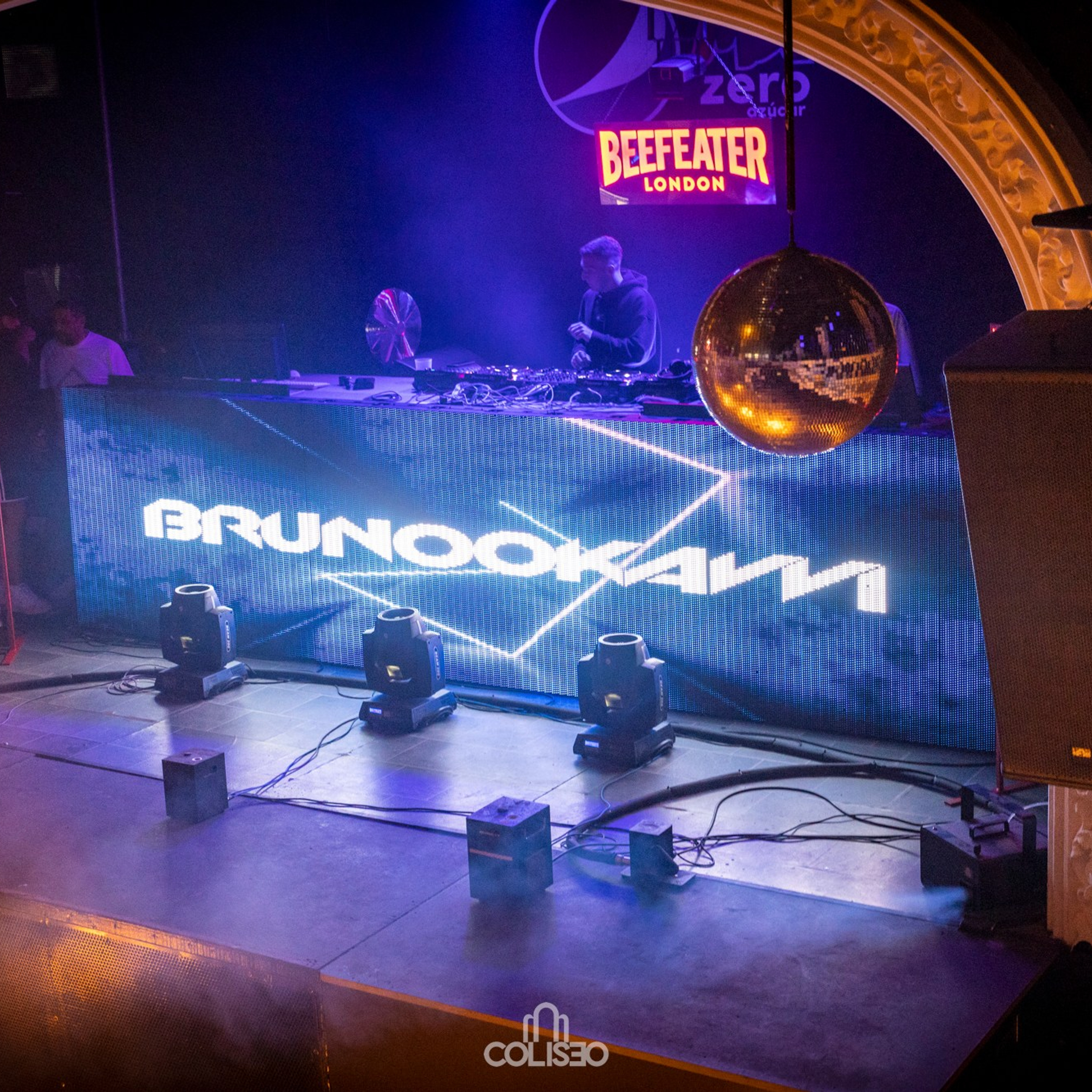 Discoteca Coliseo - Pontedeume. RabelByCris Fotógrafa en Coruña de Eventos, sesiones, mascotas