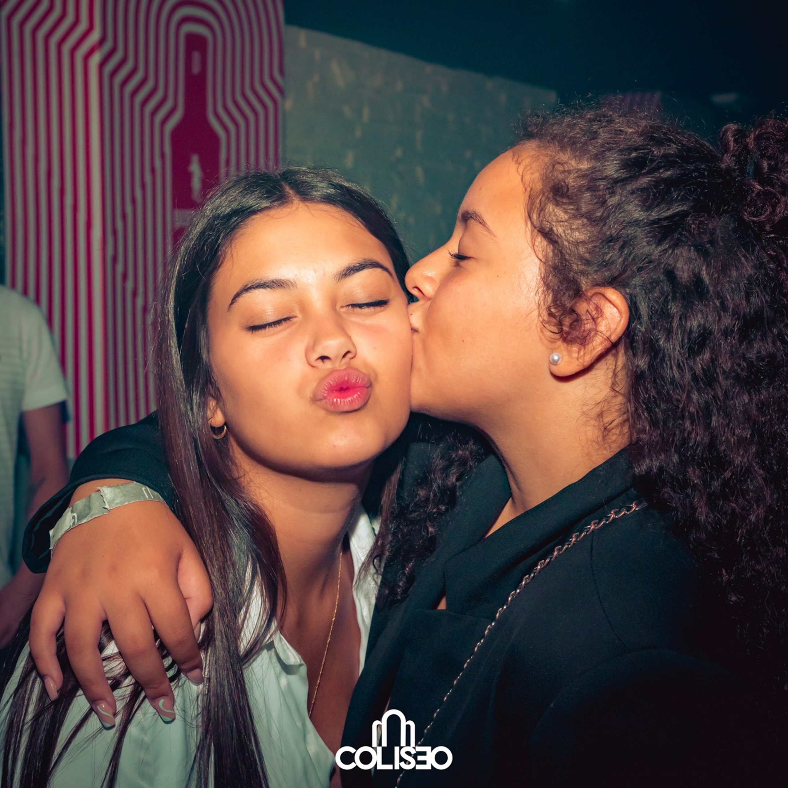 Discoteca Coliseo - Pontedeume. RabelByCris Fotógrafa en Coruña de Eventos, sesiones, mascotas