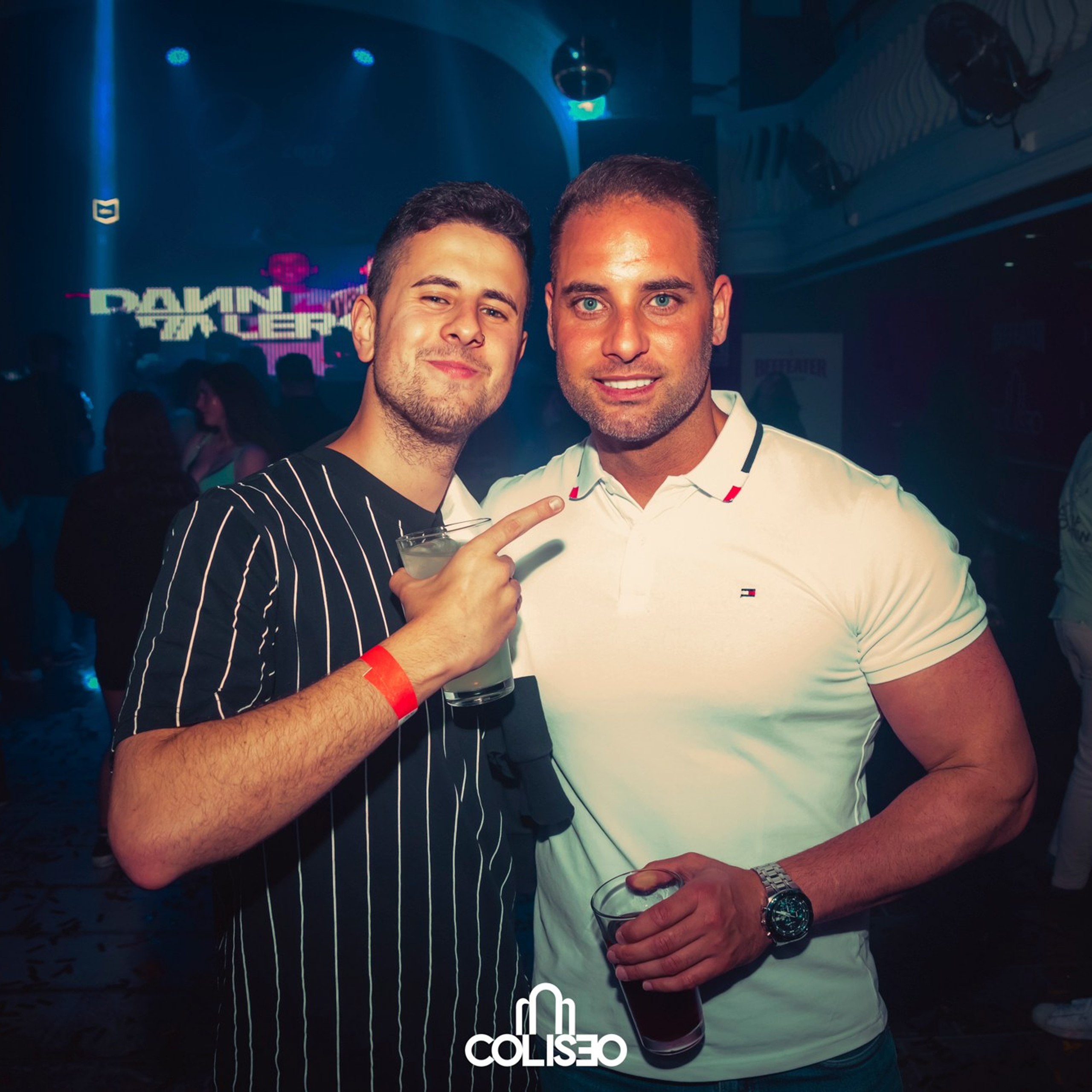 Discoteca Coliseo - Pontedeume. RabelByCris Fotógrafa en Coruña de Eventos, sesiones, mascotas