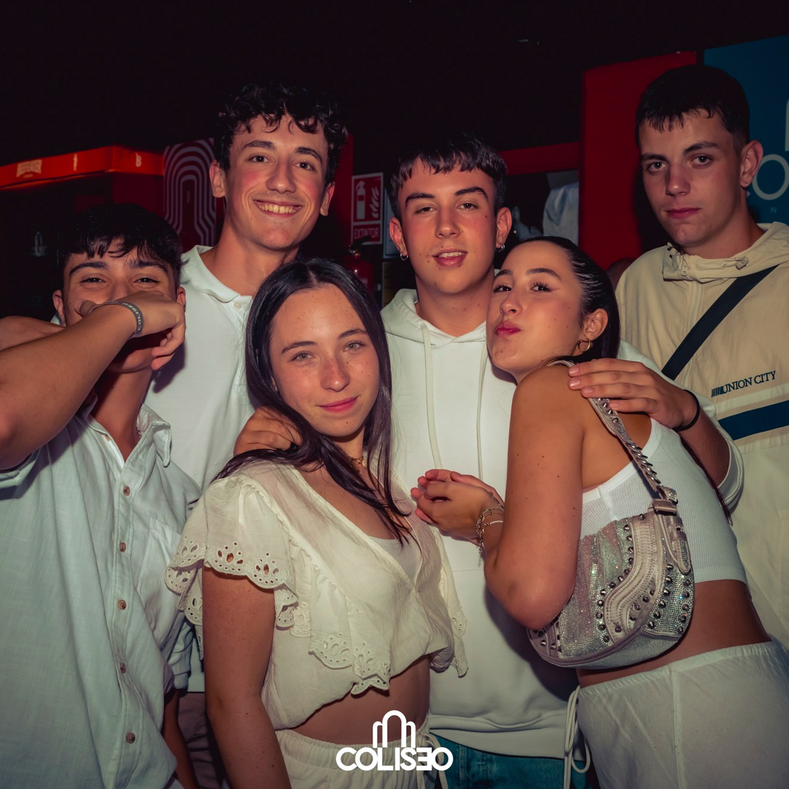 Discoteca Coliseo - Pontedeume. RabelByCris Fotógrafa en Coruña de Eventos, sesiones, mascotas