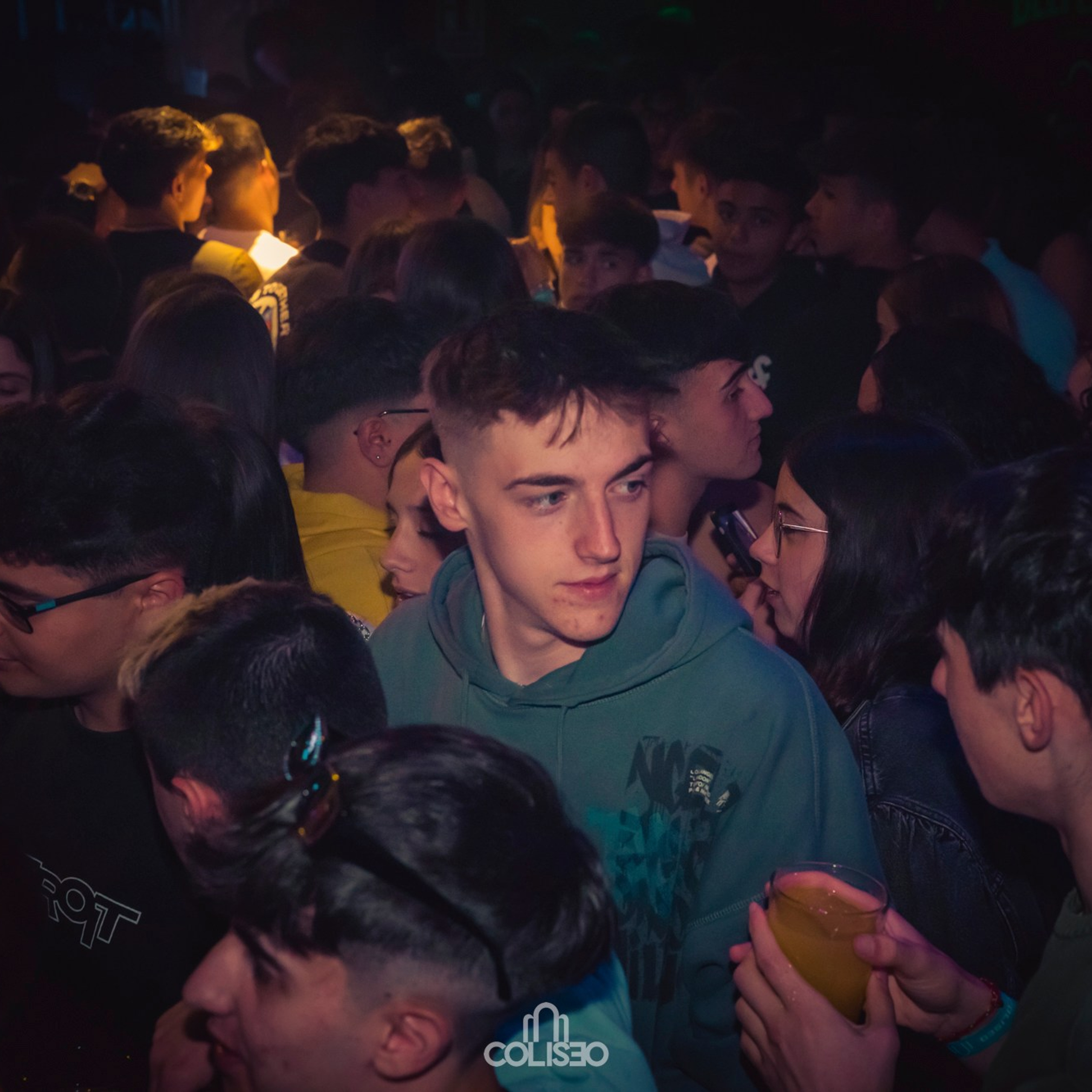 Discoteca Coliseo - Pontedeume. RabelByCris Fotógrafa en Coruña de Eventos, sesiones, mascotas