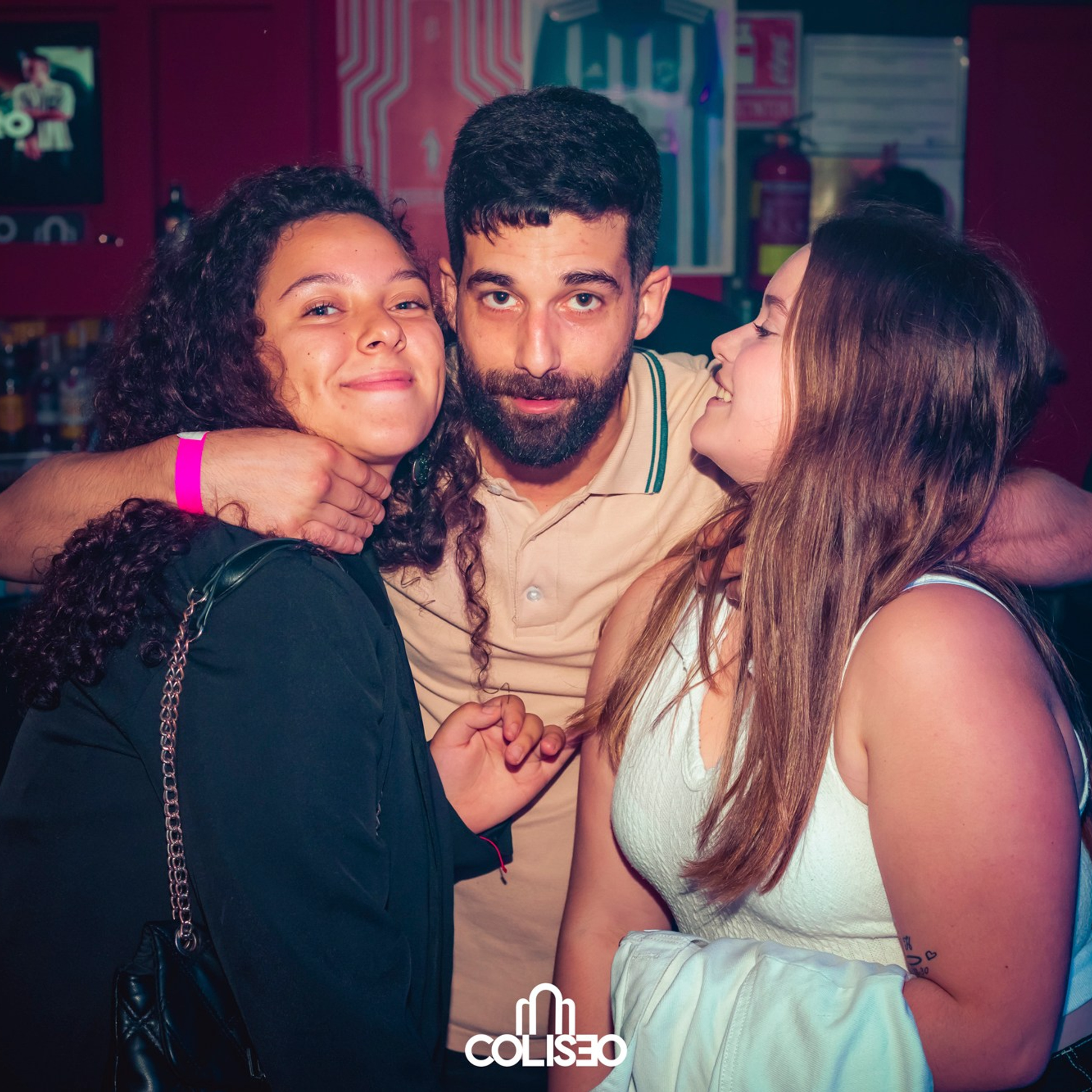 Discoteca Coliseo - Pontedeume. RabelByCris Fotógrafa en Coruña de Eventos, sesiones, mascotas