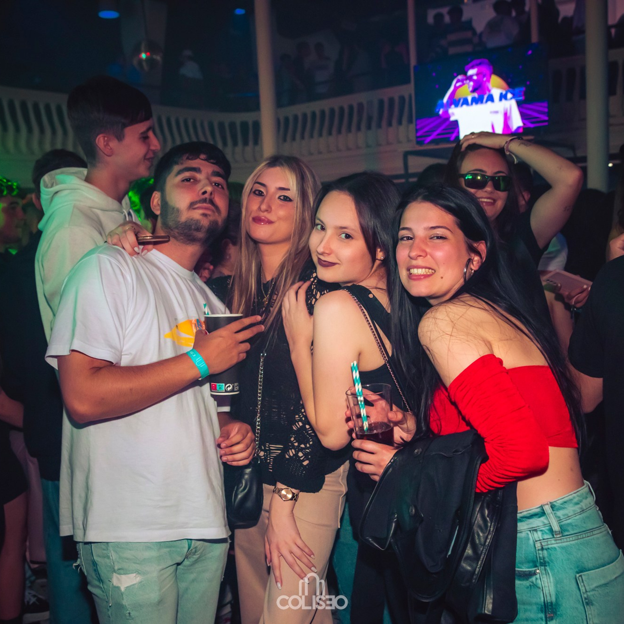 Discoteca Coliseo - Pontedeume. RabelByCris Fotógrafa en Coruña de Eventos, sesiones, mascotas