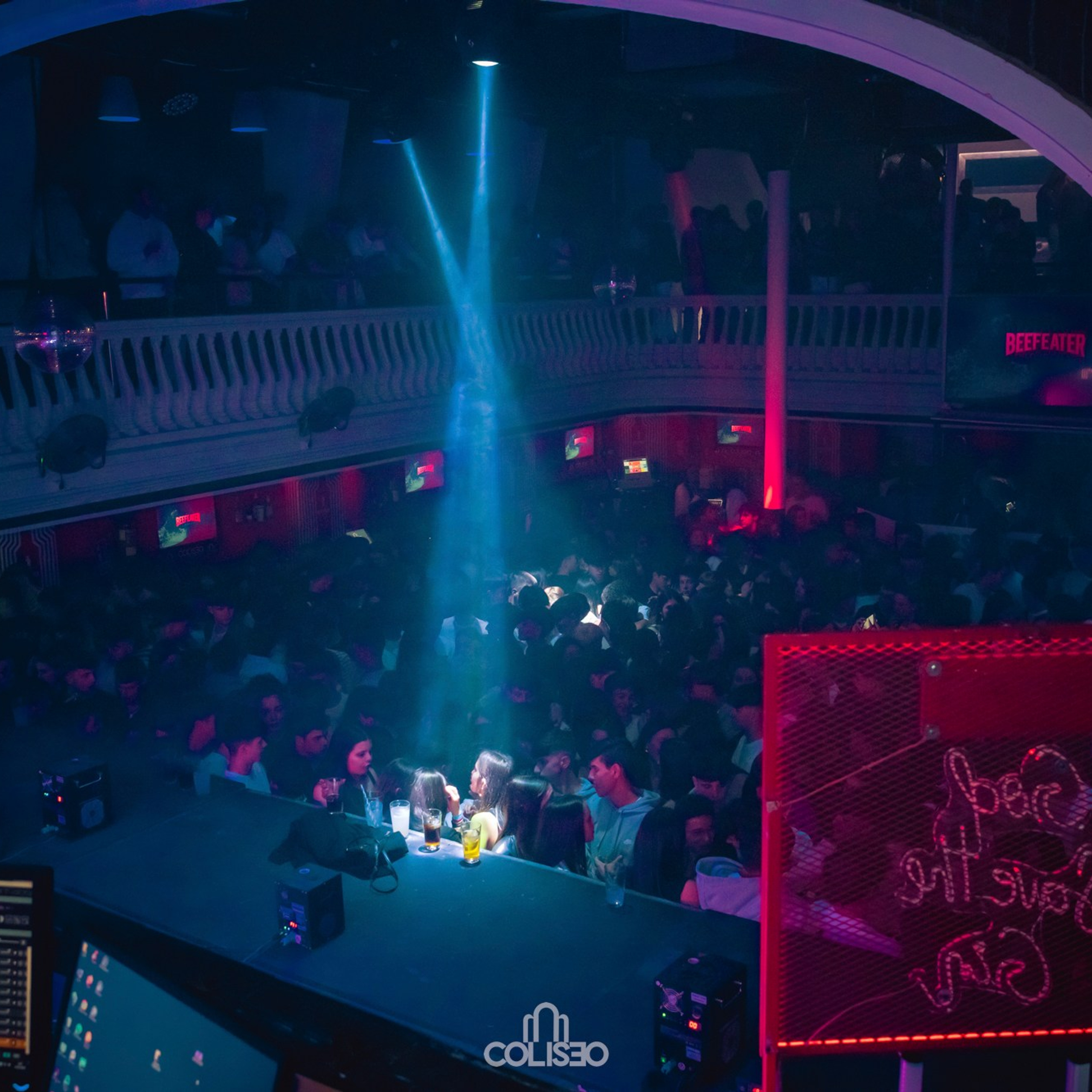 Discoteca Coliseo - Pontedeume. RabelByCris Fotógrafa en Coruña de Eventos, sesiones, mascotas