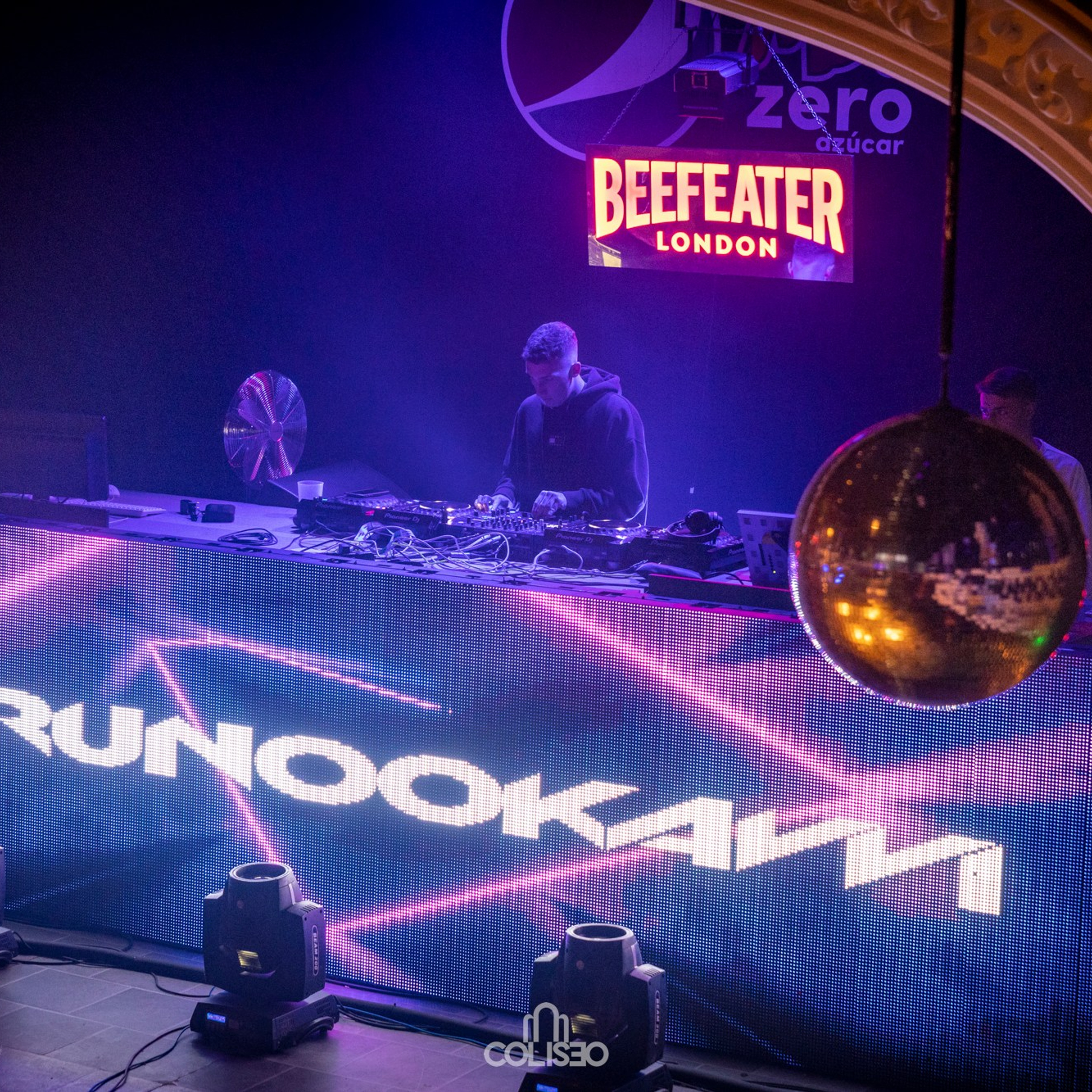 Discoteca Coliseo - Pontedeume. RabelByCris Fotógrafa en Coruña de Eventos, sesiones, mascotas