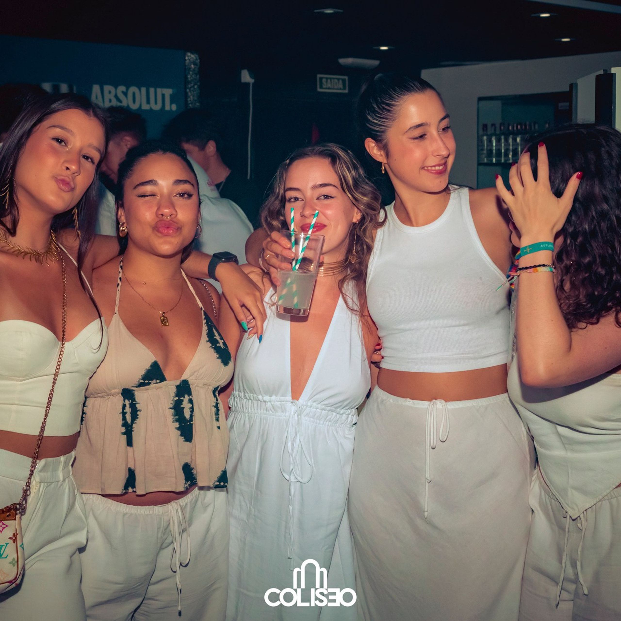 Discoteca Coliseo - Pontedeume. RabelByCris Fotógrafa en Coruña de Eventos, sesiones, mascotas