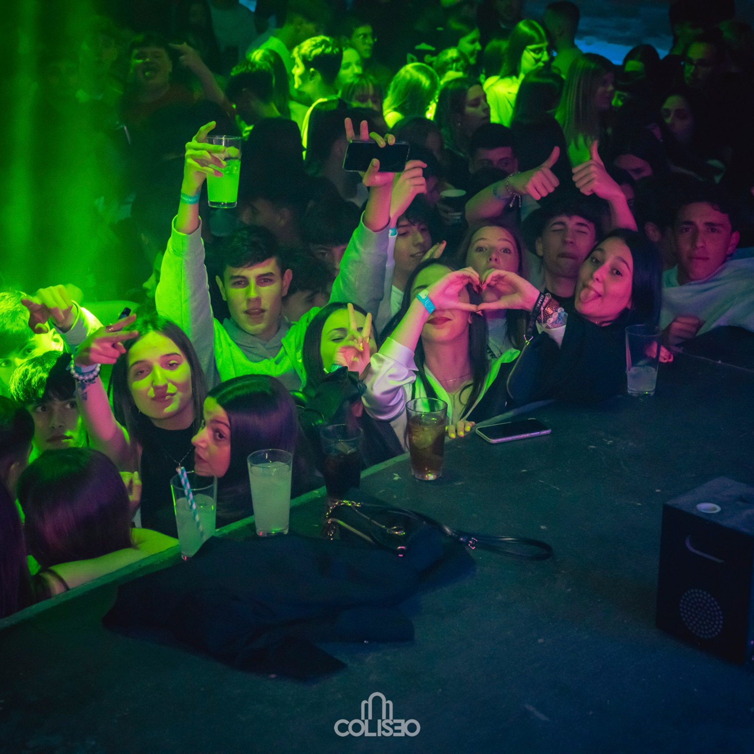 Discoteca Coliseo - Pontedeume. RabelByCris Fotógrafa en Coruña de Eventos, sesiones, mascotas