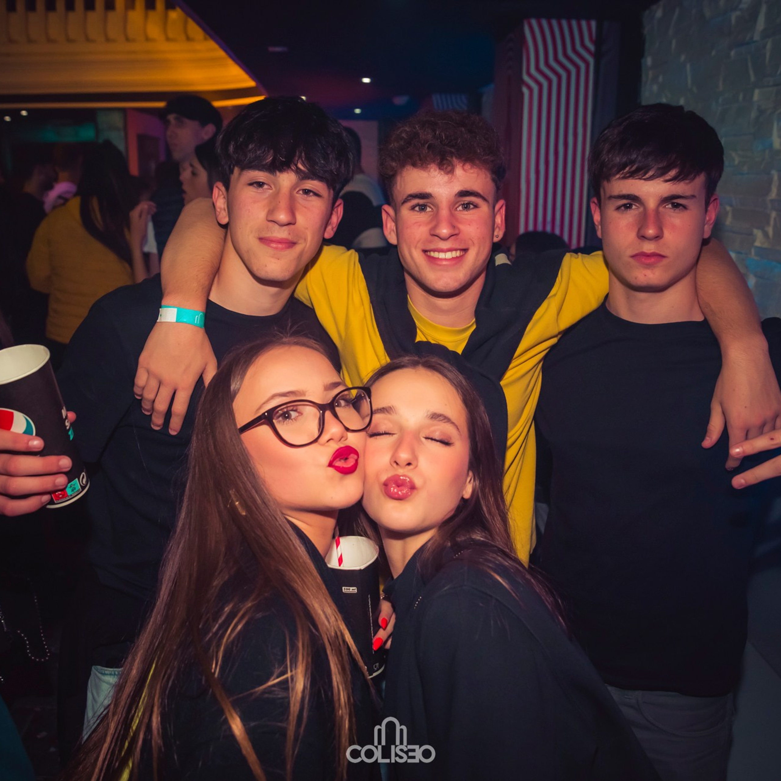 Discoteca Coliseo - Pontedeume. RabelByCris Fotógrafa en Coruña de Eventos, sesiones, mascotas