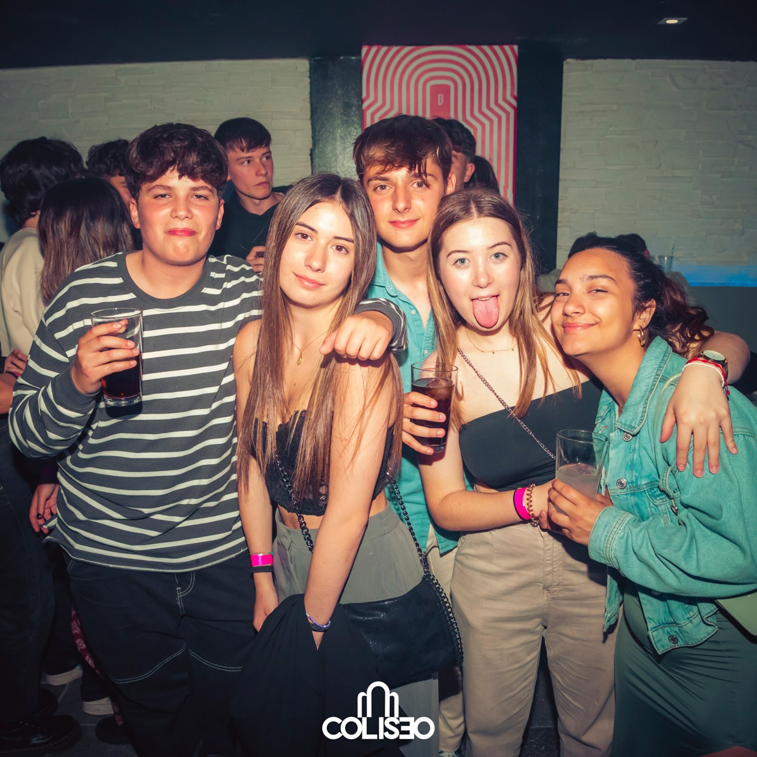 Discoteca Coliseo - Pontedeume. RabelByCris Fotógrafa en Coruña de Eventos, sesiones, mascotas