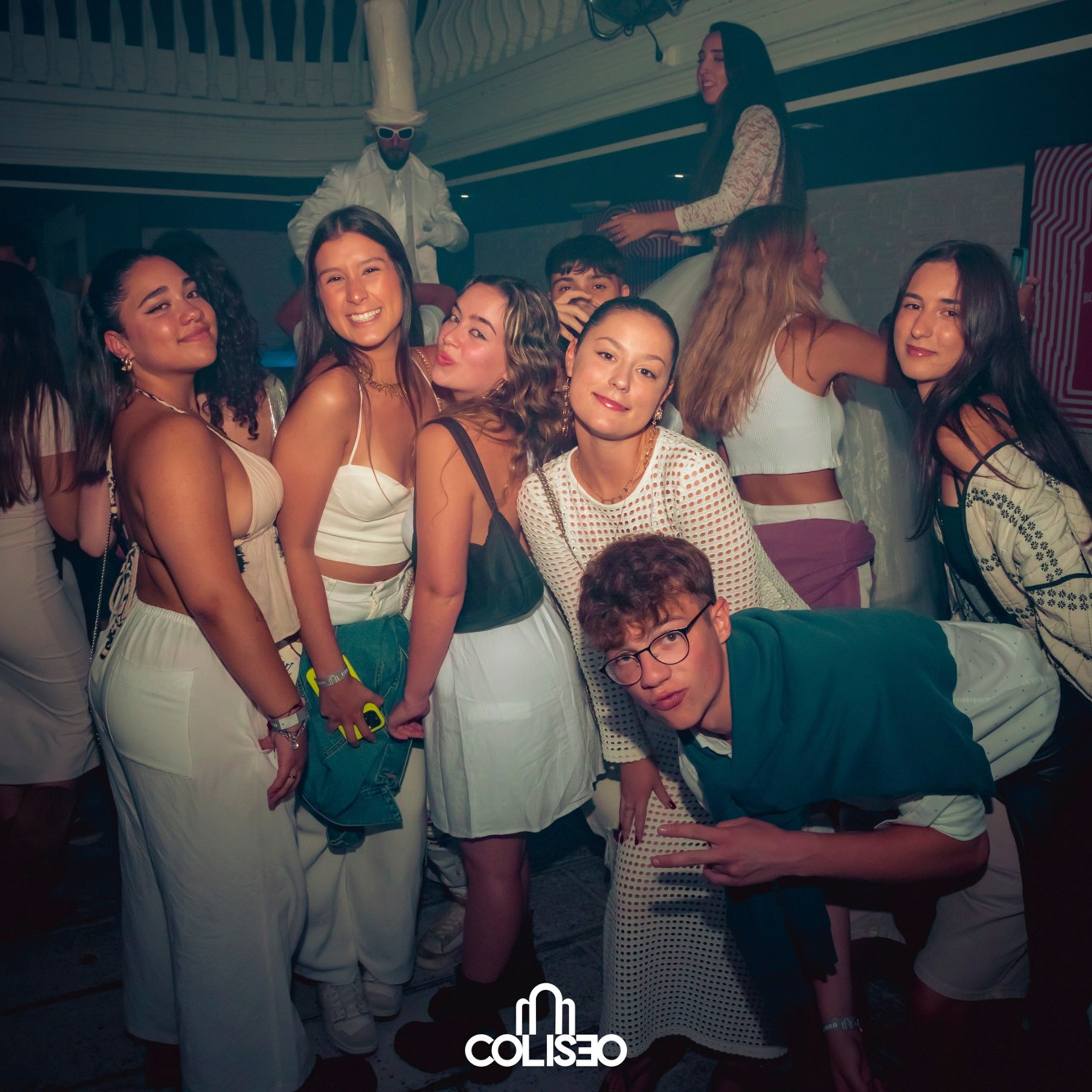 Discoteca Coliseo - Pontedeume. RabelByCris Fotógrafa en Coruña de Eventos, sesiones, mascotas