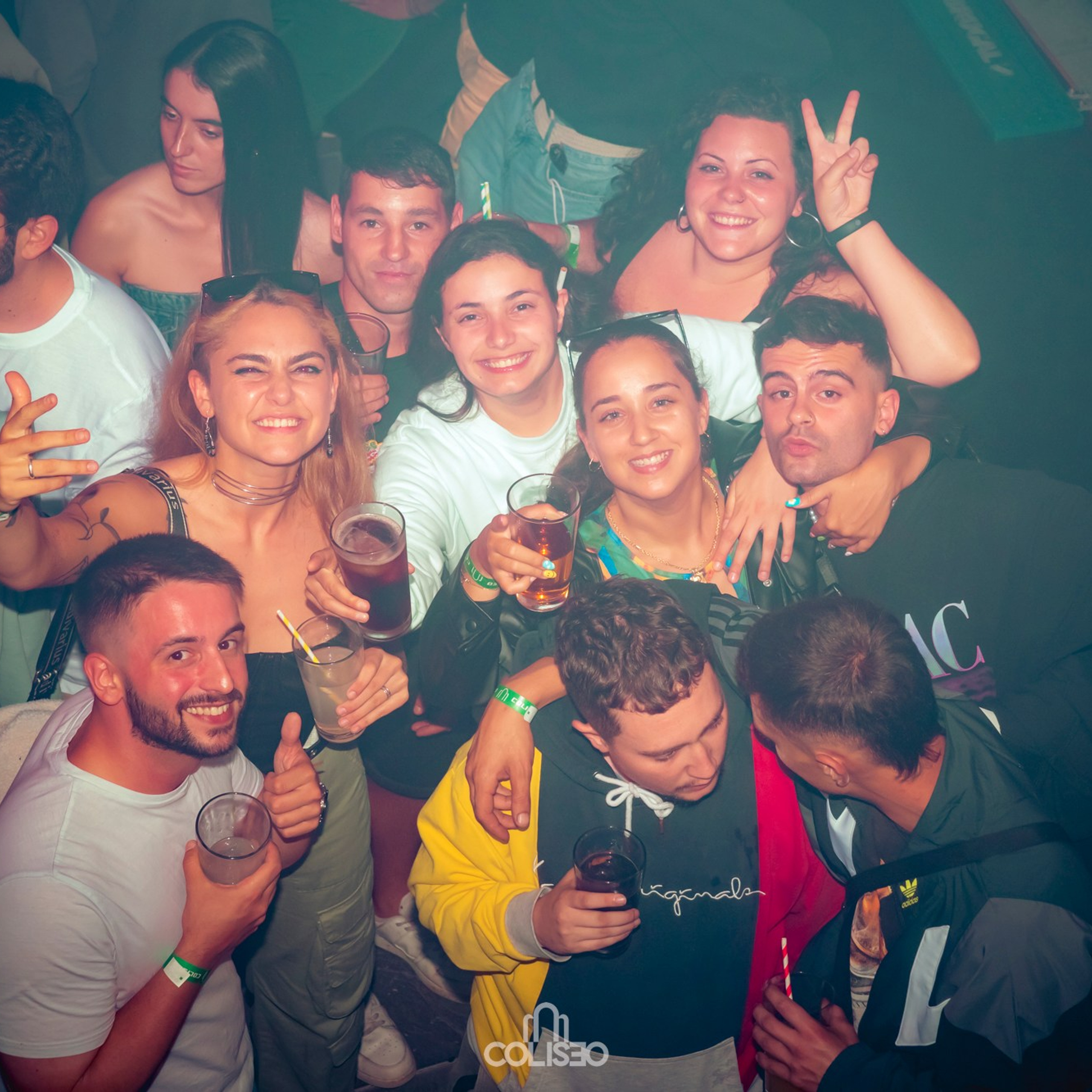 Discoteca Coliseo - Pontedeume. RabelByCris Fotógrafa en Coruña de Eventos, sesiones, mascotas