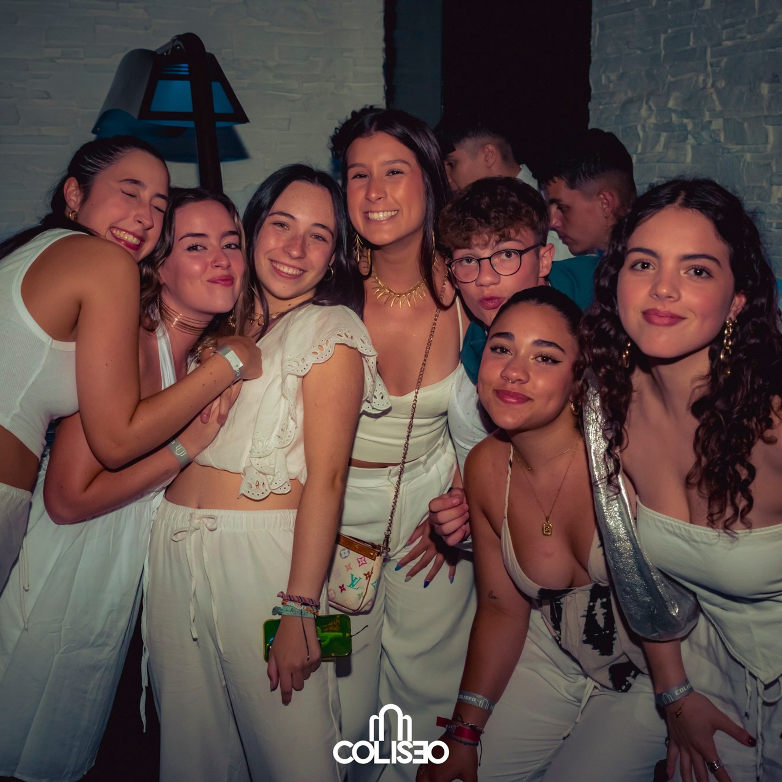 Discoteca Coliseo - Pontedeume. RabelByCris Fotógrafa en Coruña de Eventos, sesiones, mascotas