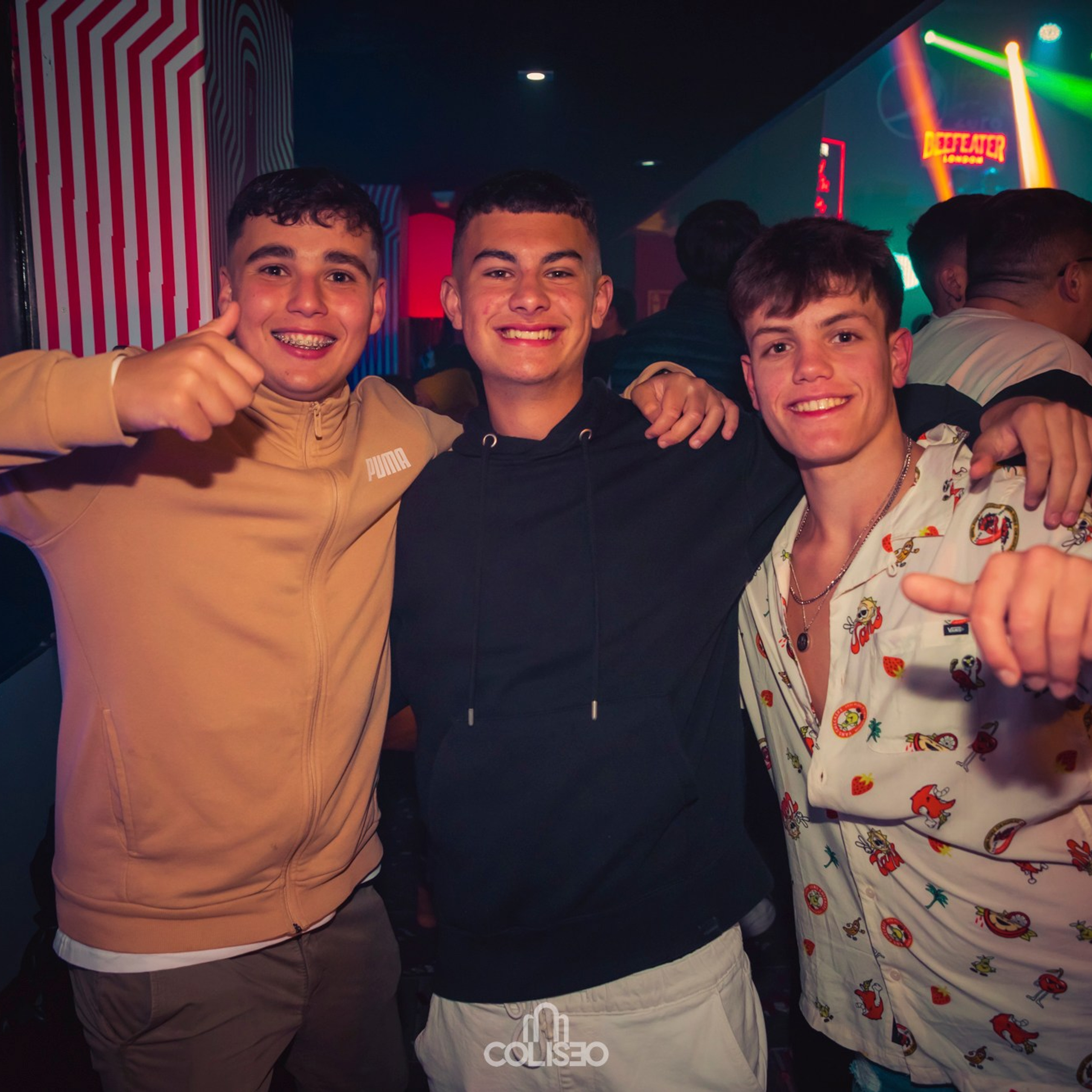 Discoteca Coliseo - Pontedeume. RabelByCris Fotógrafa en Coruña de Eventos, sesiones, mascotas