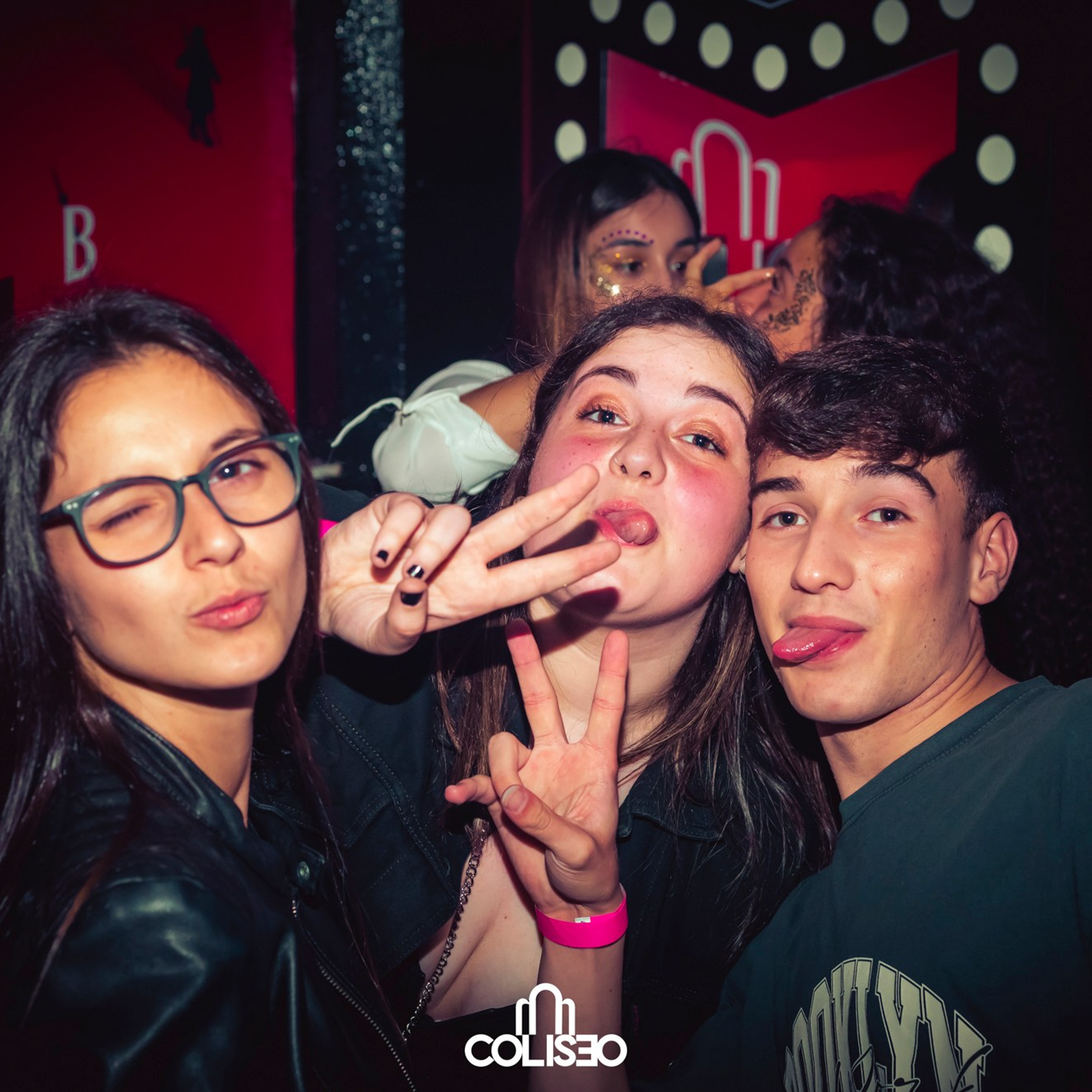 Discoteca Coliseo - Pontedeume. RabelByCris Fotógrafa en Coruña de Eventos, sesiones, mascotas