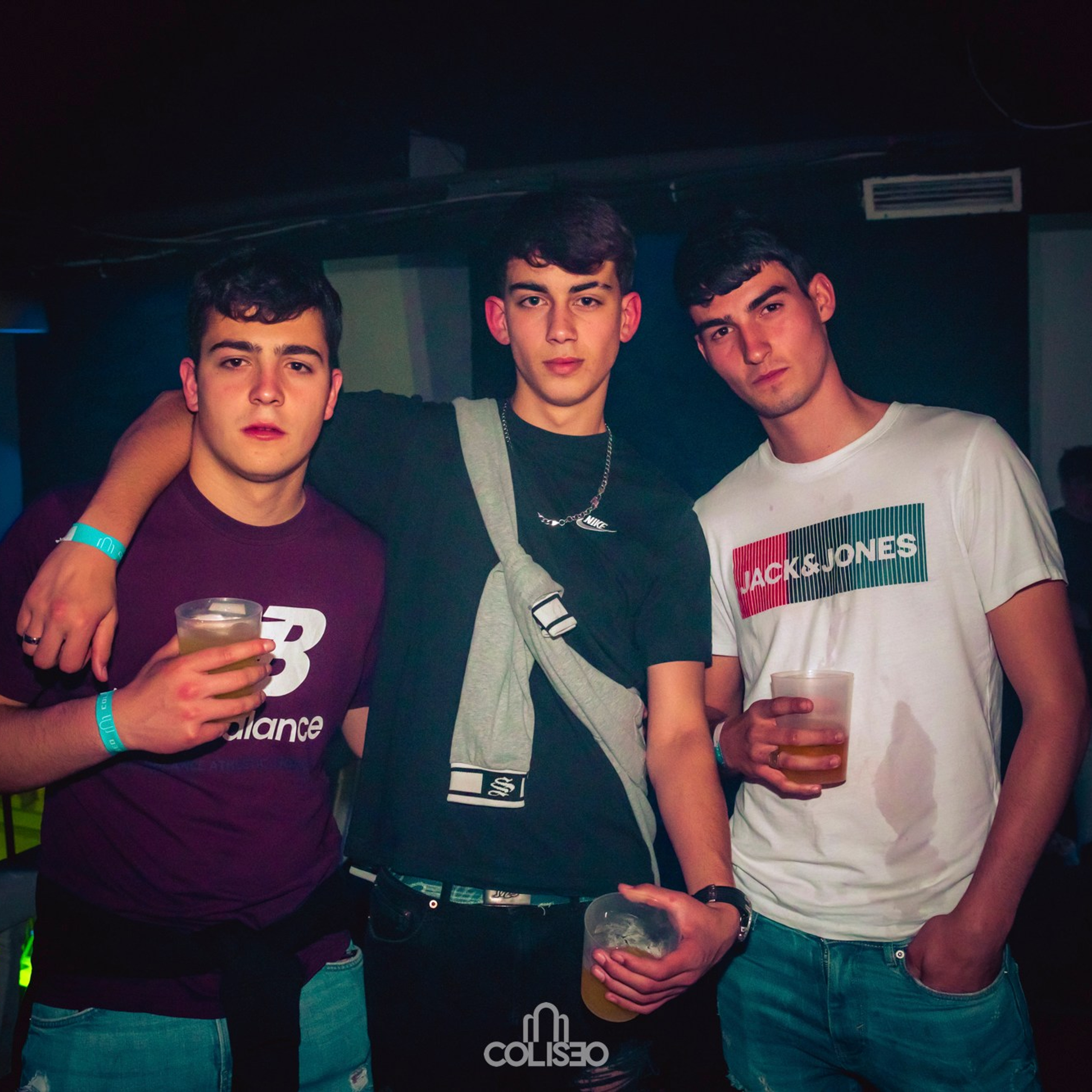 Discoteca Coliseo - Pontedeume. RabelByCris Fotógrafa en Coruña de Eventos, sesiones, mascotas