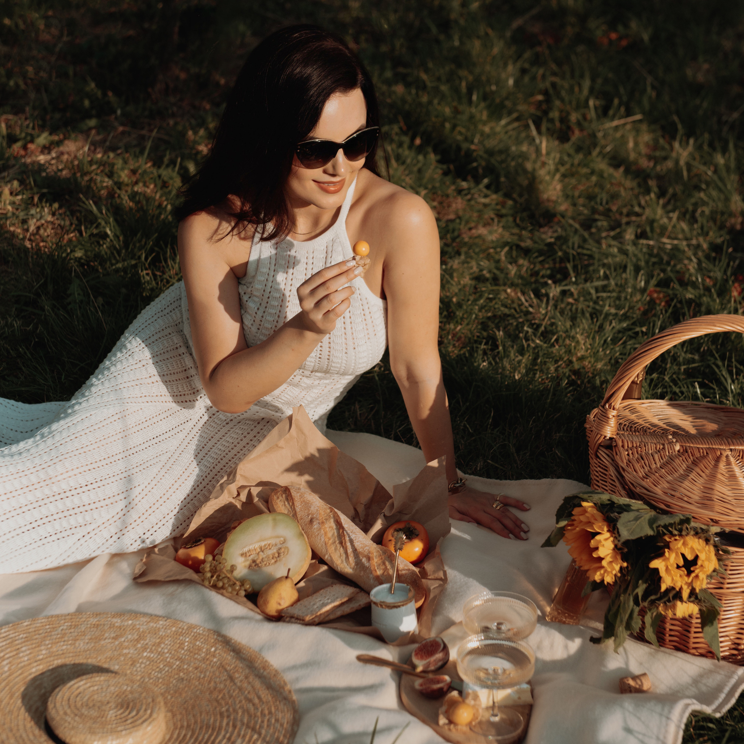 Edisa Shahini having picnic at Kahlenberg