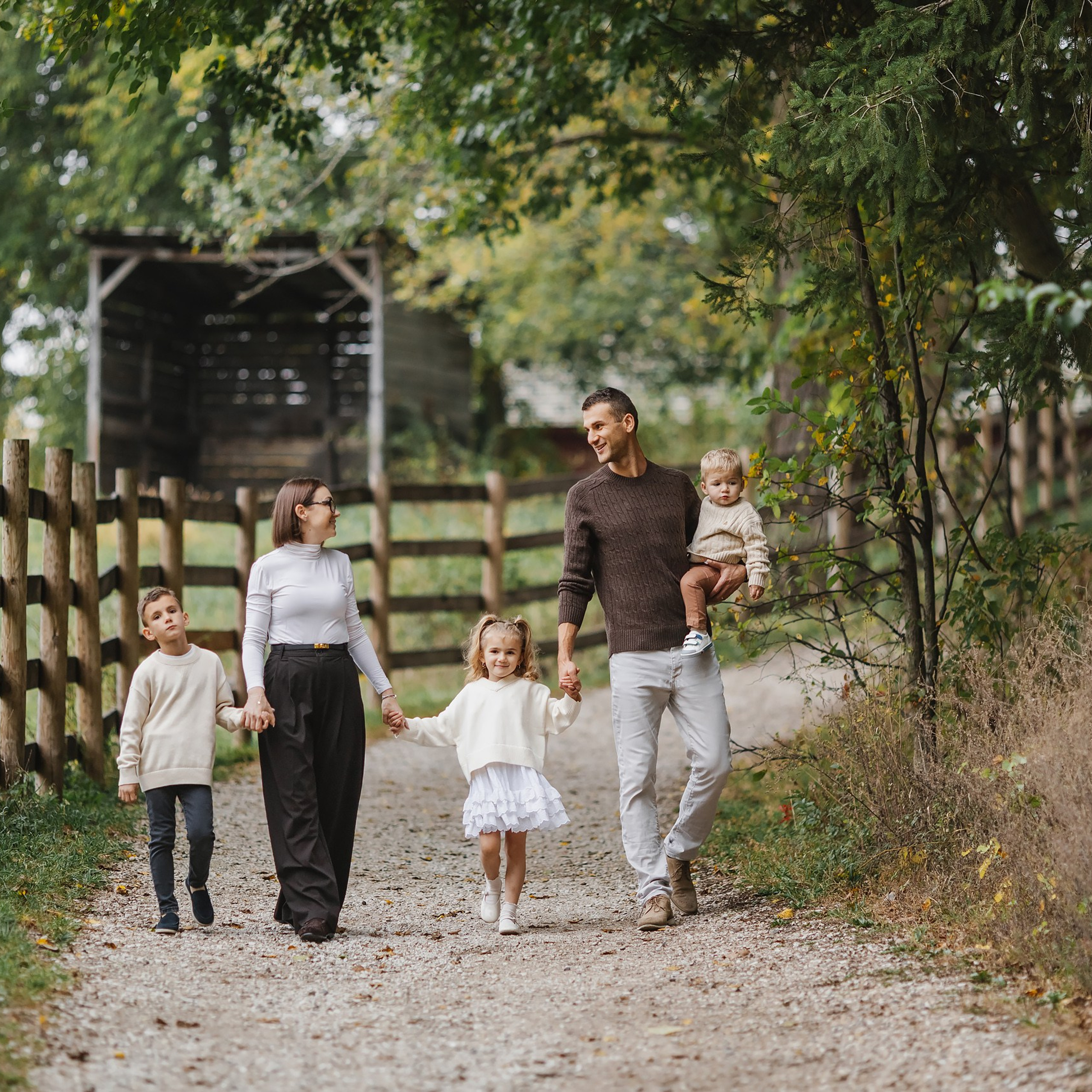 10.18.25 Family Photoshoot