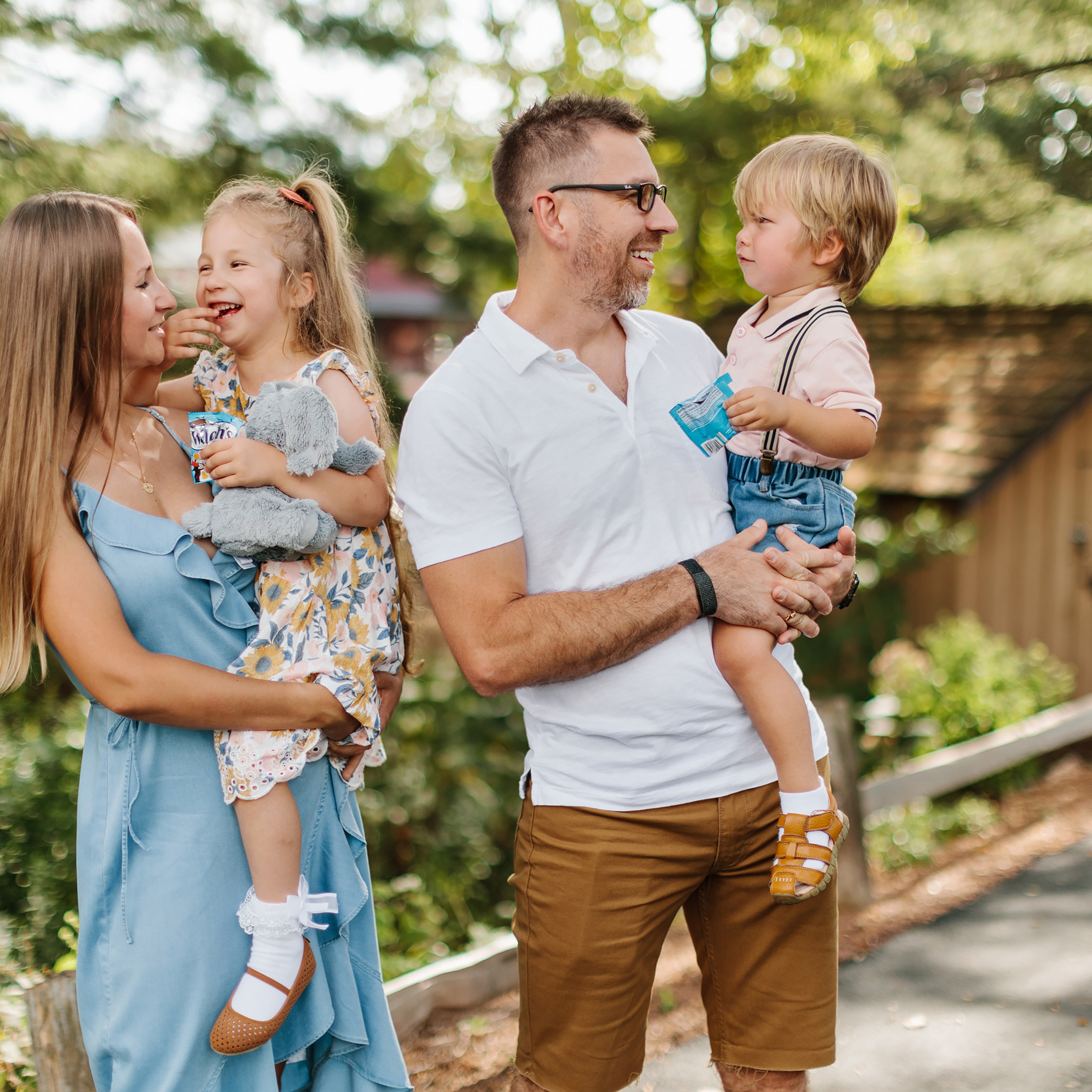 09.03.22 Family Photoshoot