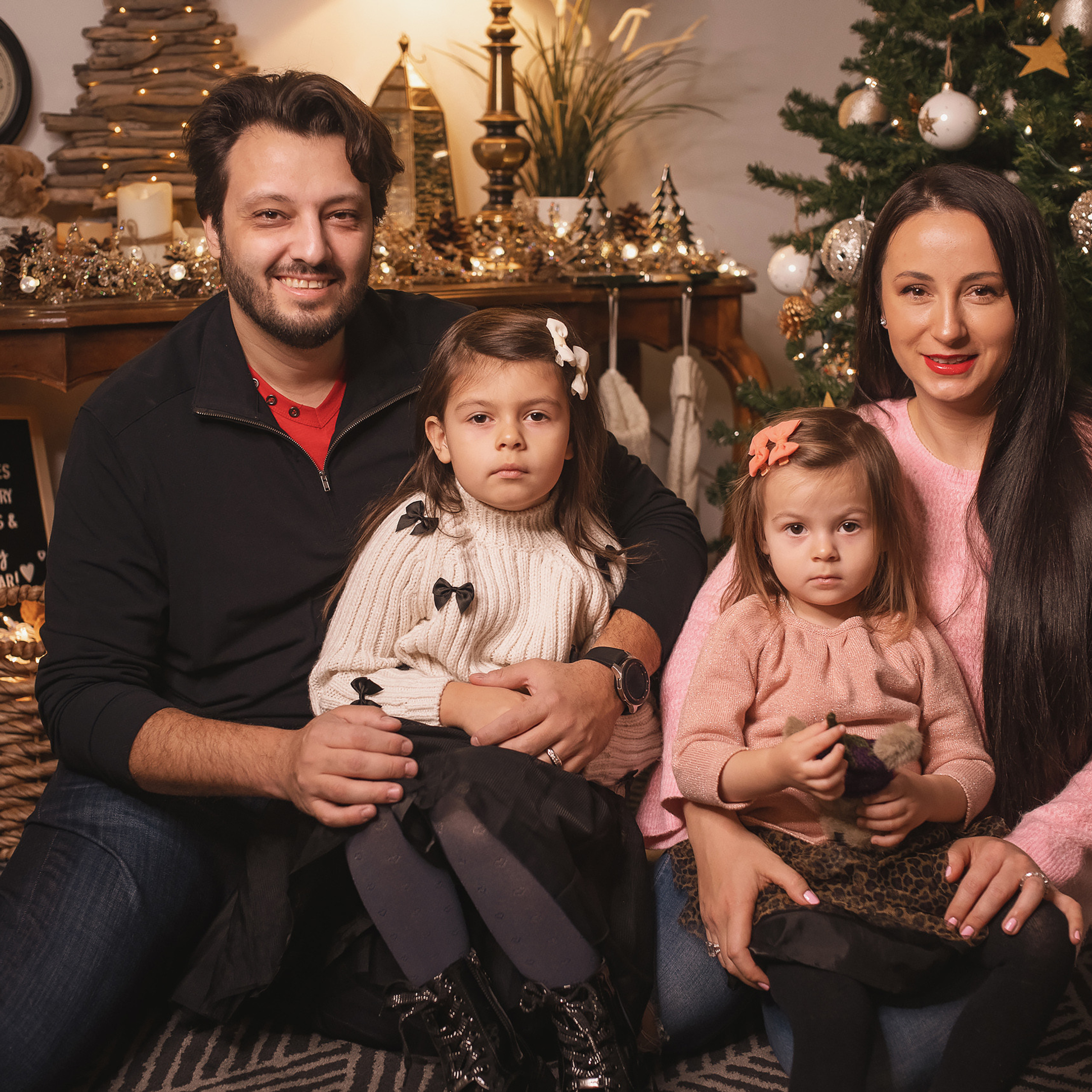 12.06.2020 Christmas Family Photoshoot 18