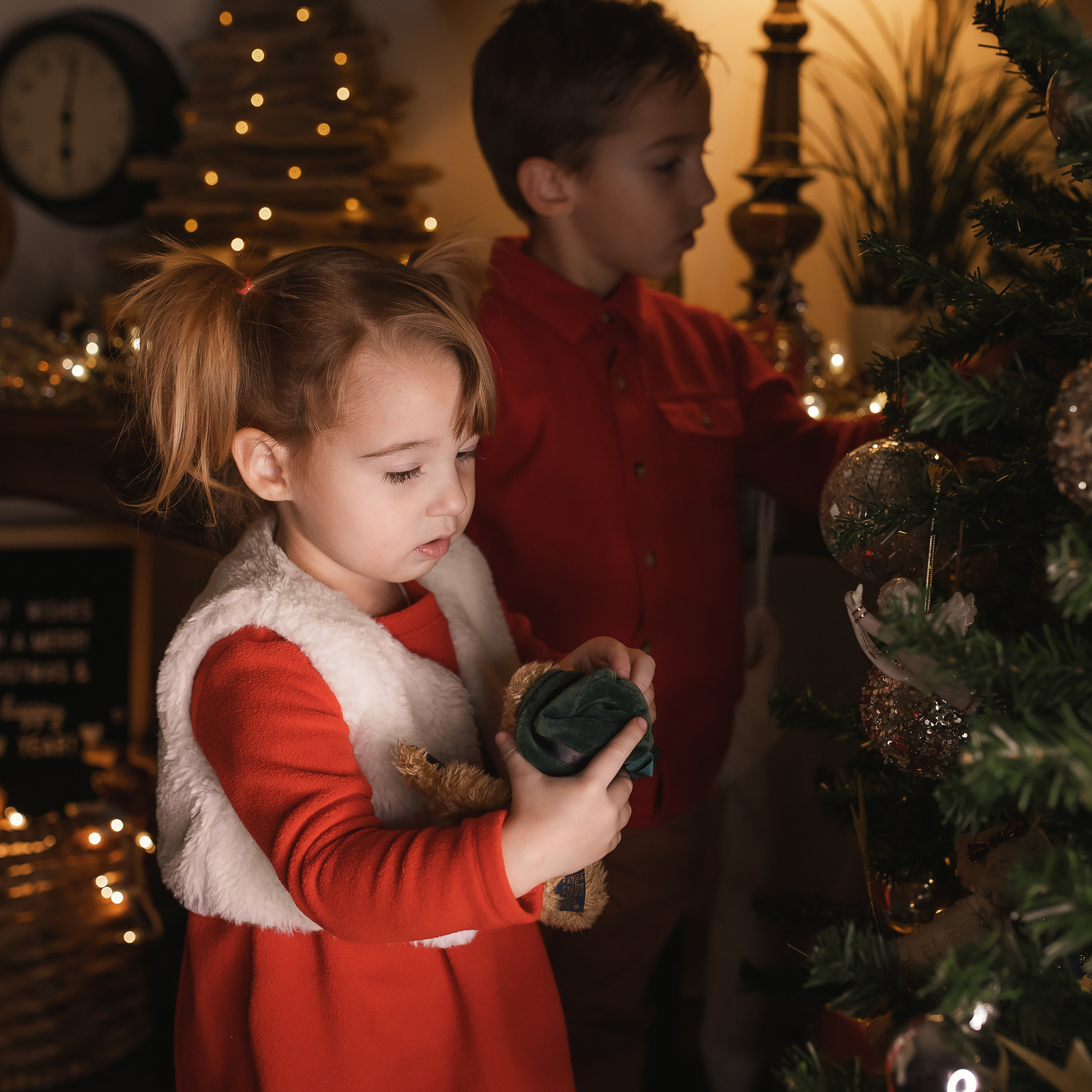 11.28.2020 Christmas Family Photoshoot 7