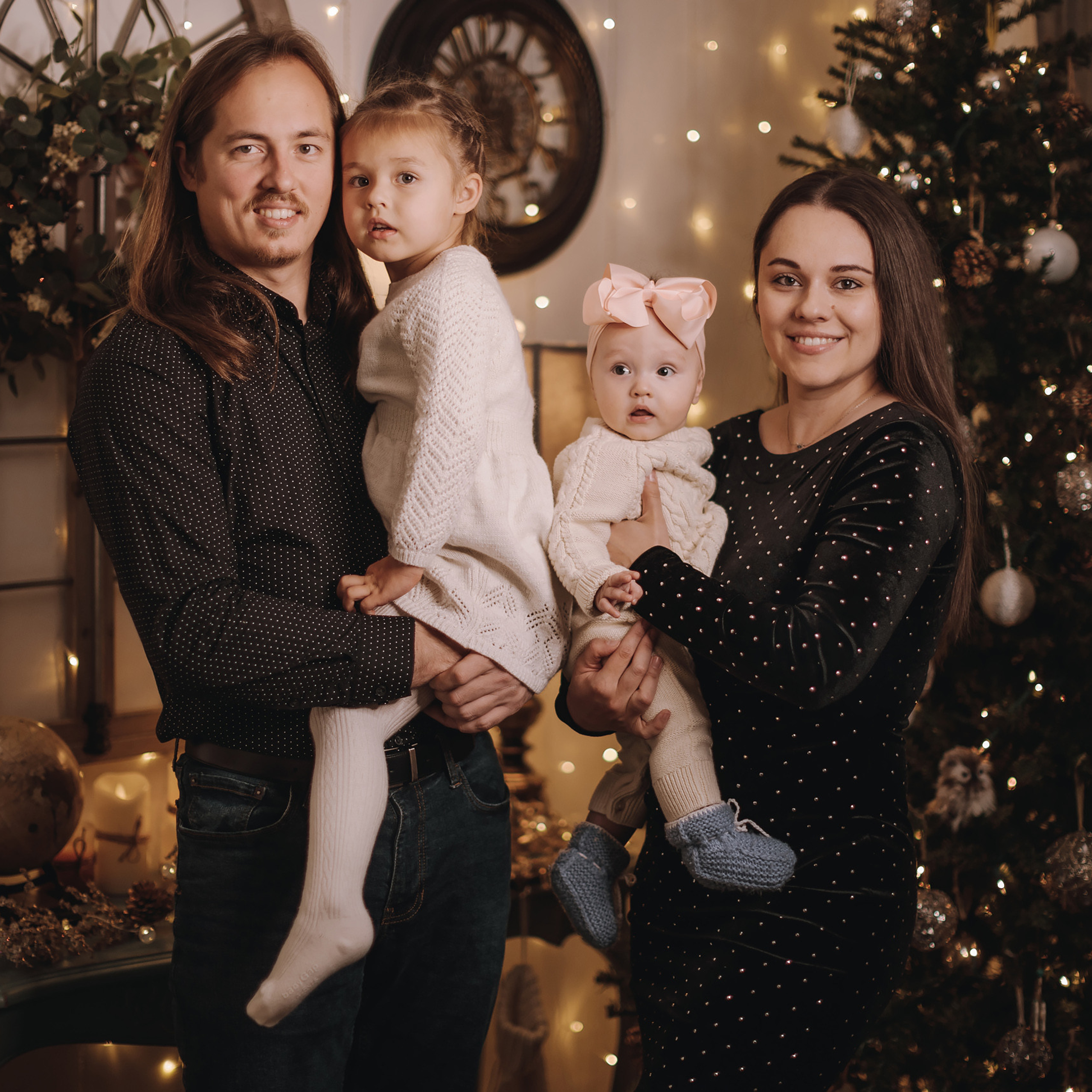 11.19.2022 Christmas Photoshoot 4