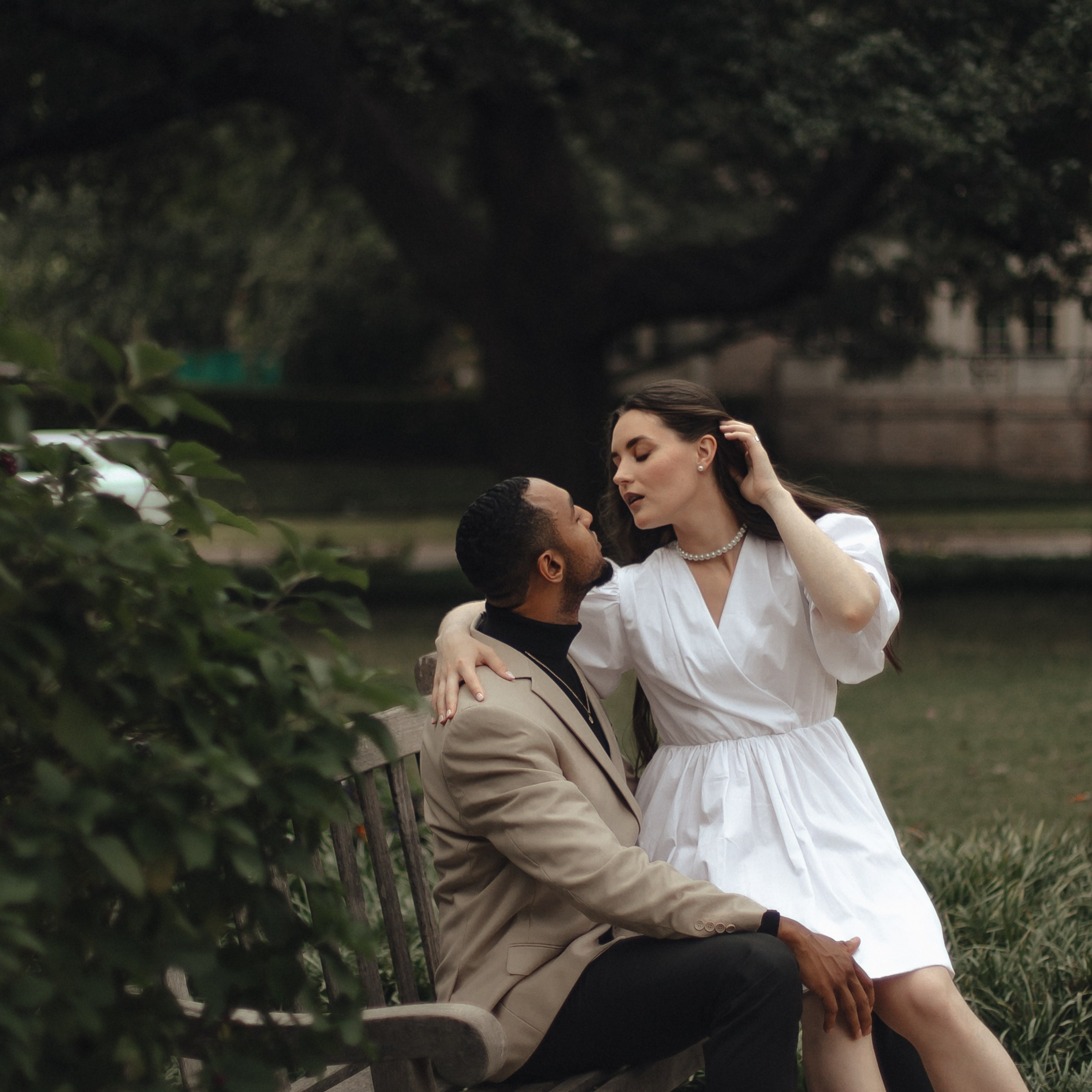 ALEXANDR & ALEXANDRA