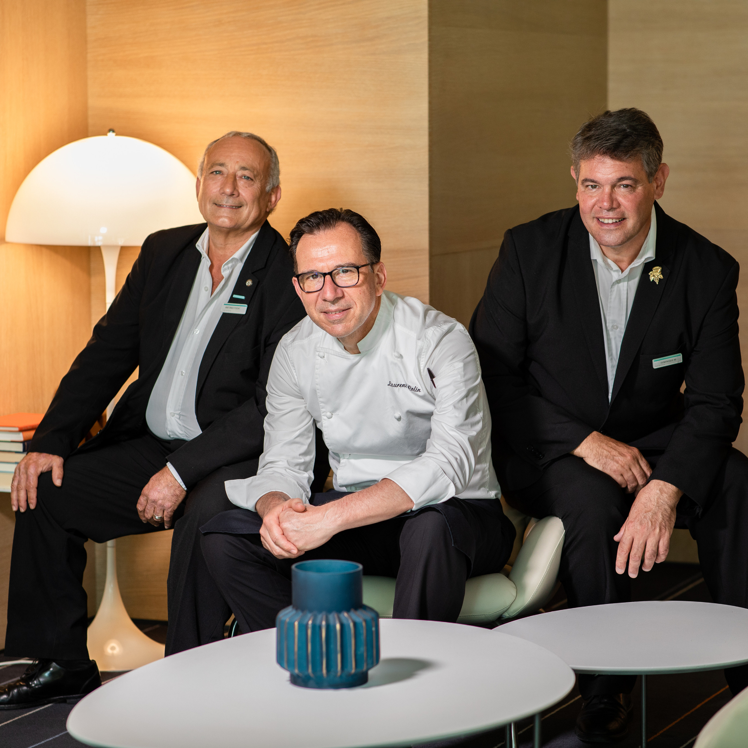 Photo session for the team of the hotel “Meridien”