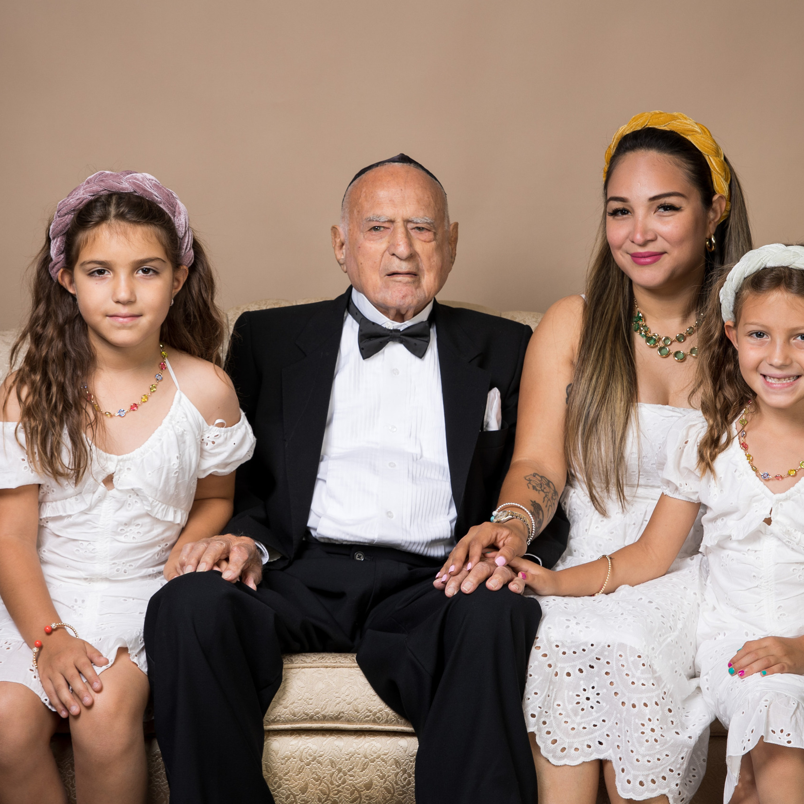 Review best photographers Miami. Miami Family and Event Photographer