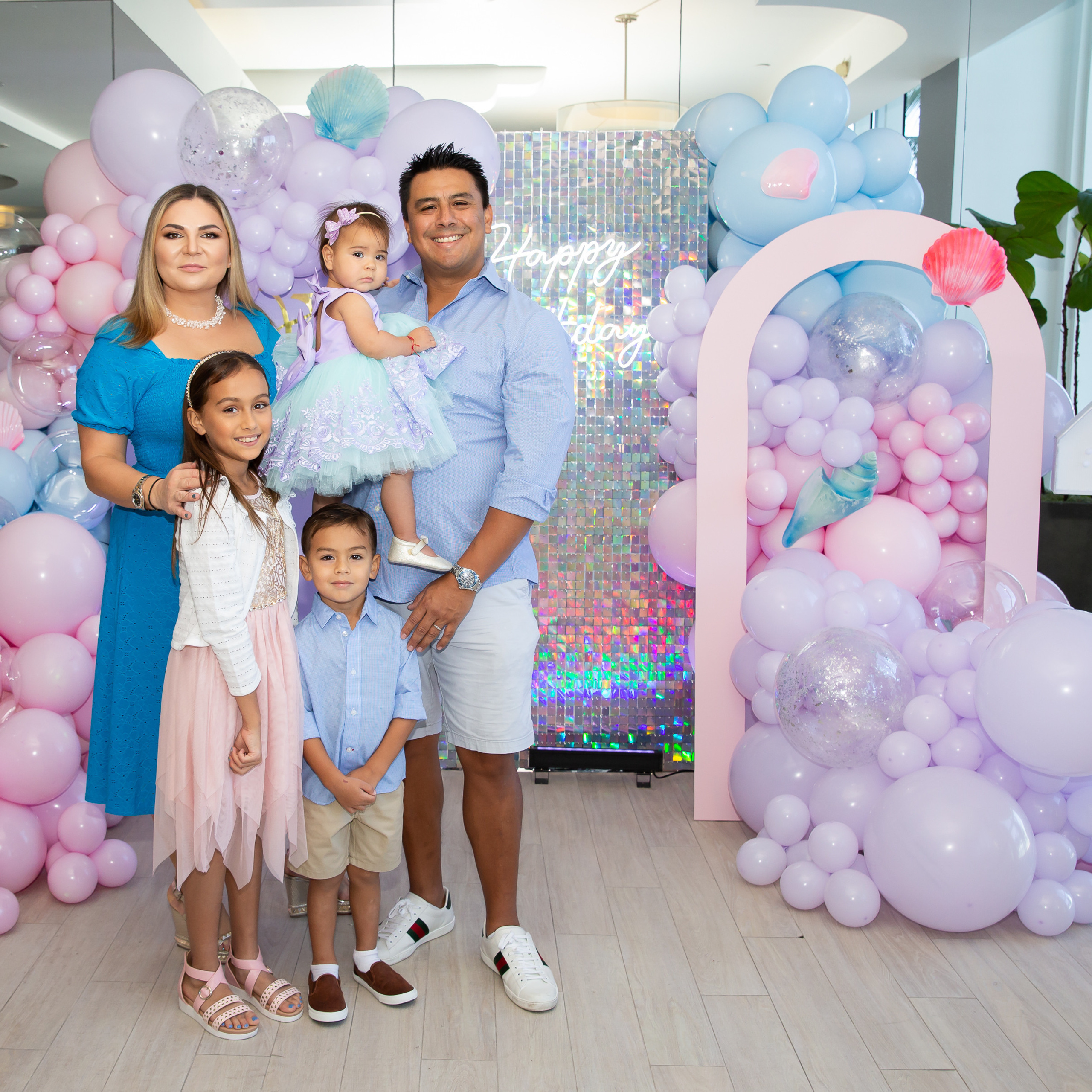 Review best photographers Miami. Miami Family and Event Photographer