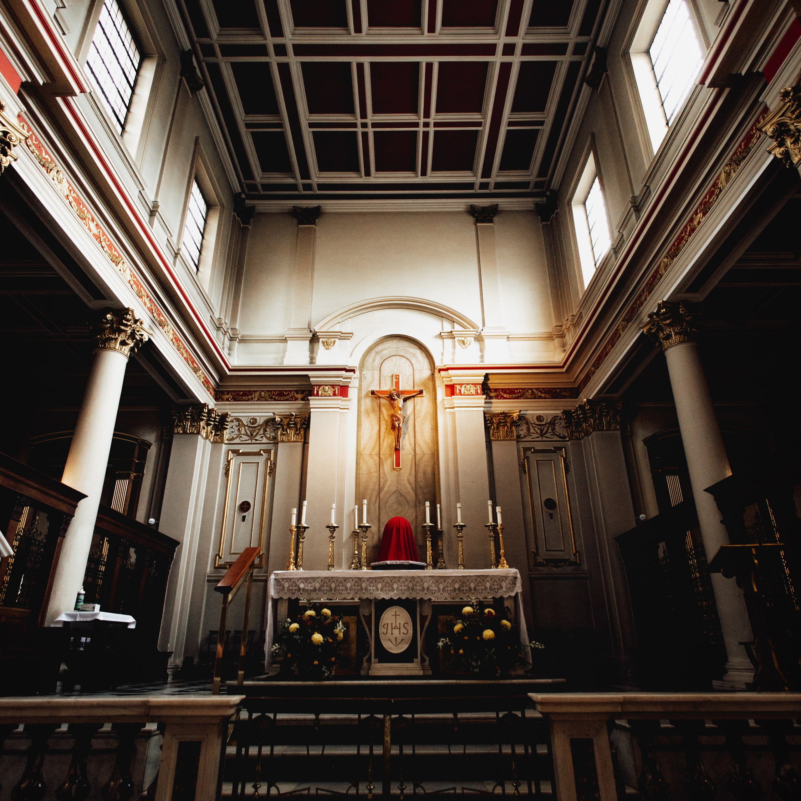 Wedding photography London and worldwide. Timeless Wedding & Event Photography — based London, working across Europe