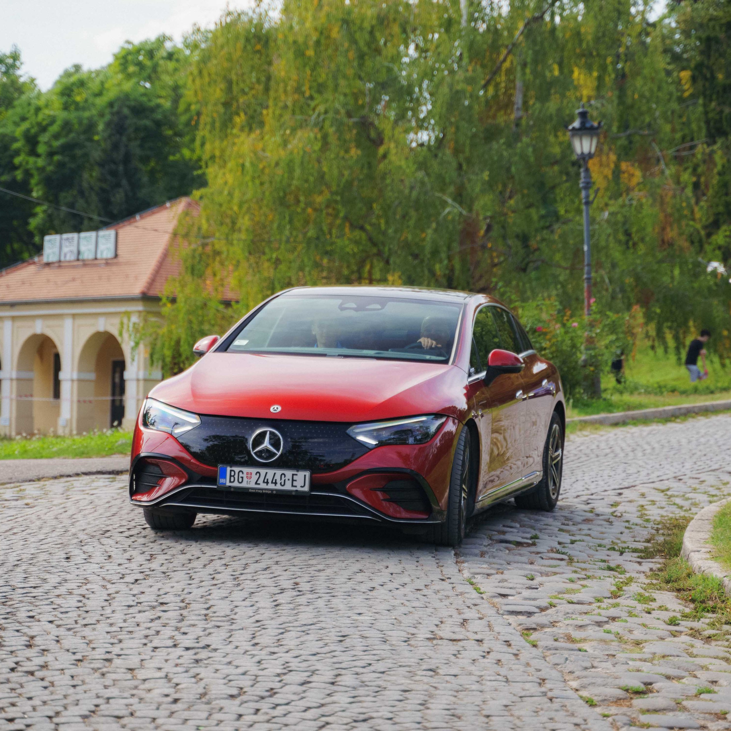 Auto kuca Mikom EV event