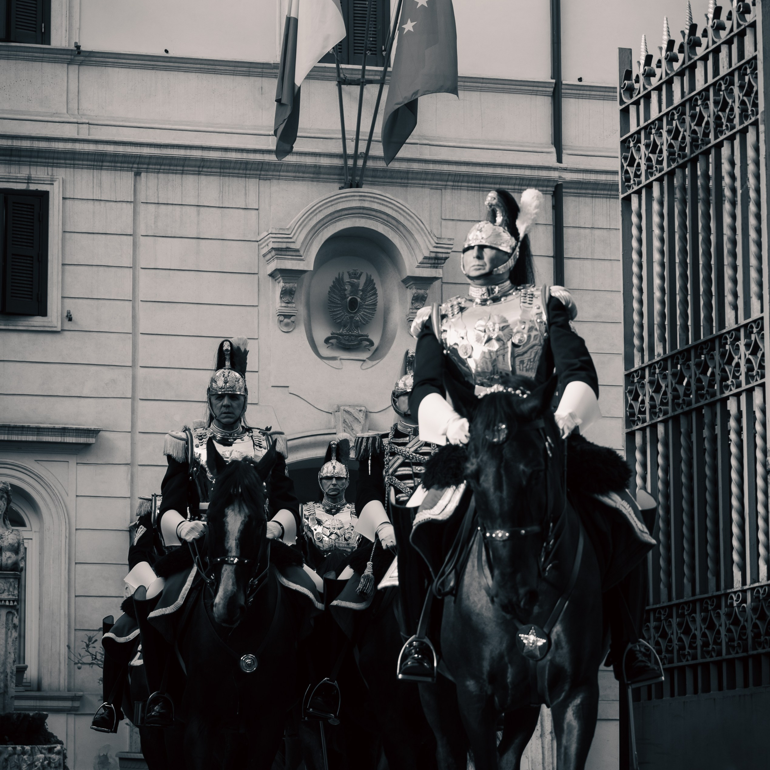 Cambio della Guardia Reggimento Corazzieri. Fotografo romano!