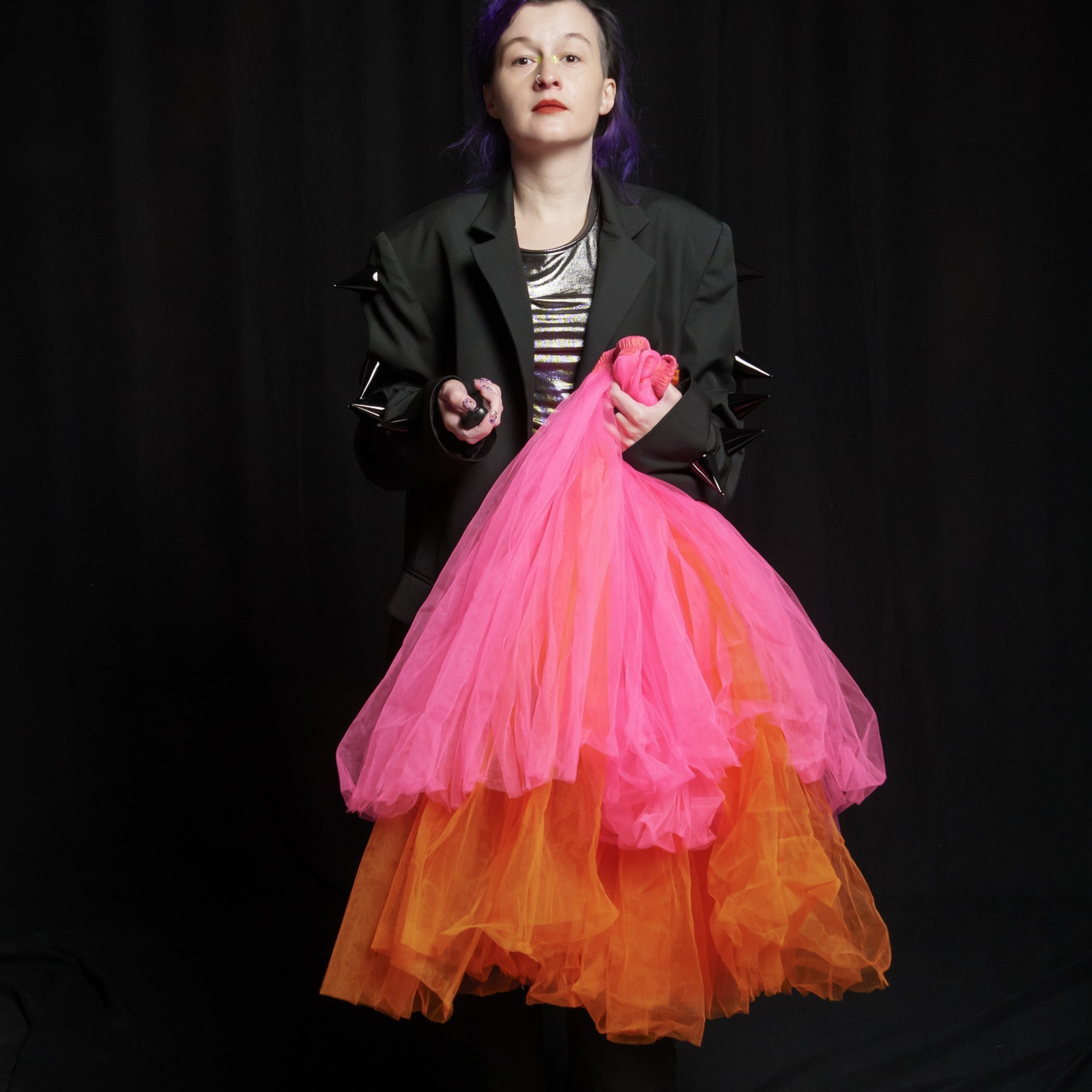 გამოხმაურება. ავტოპორტრეტის სტუდია თბილისში