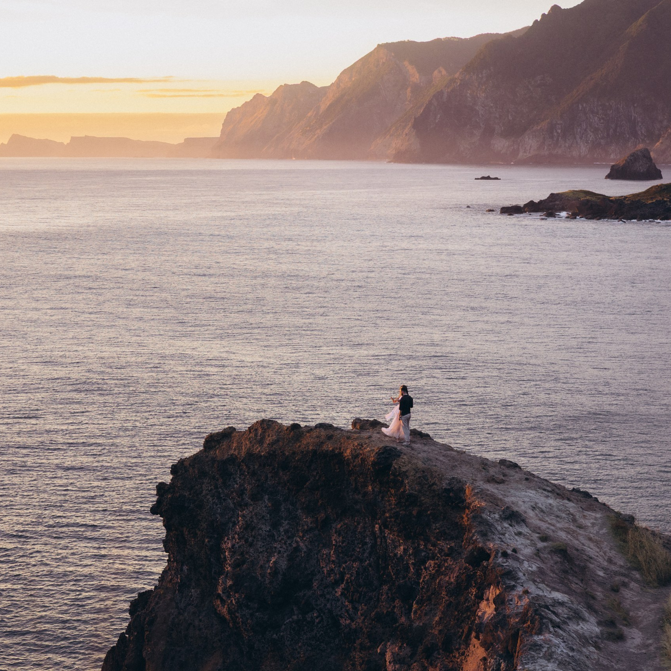 Madeira photographer for couples, proposals, elopements & weddings | Tatiana