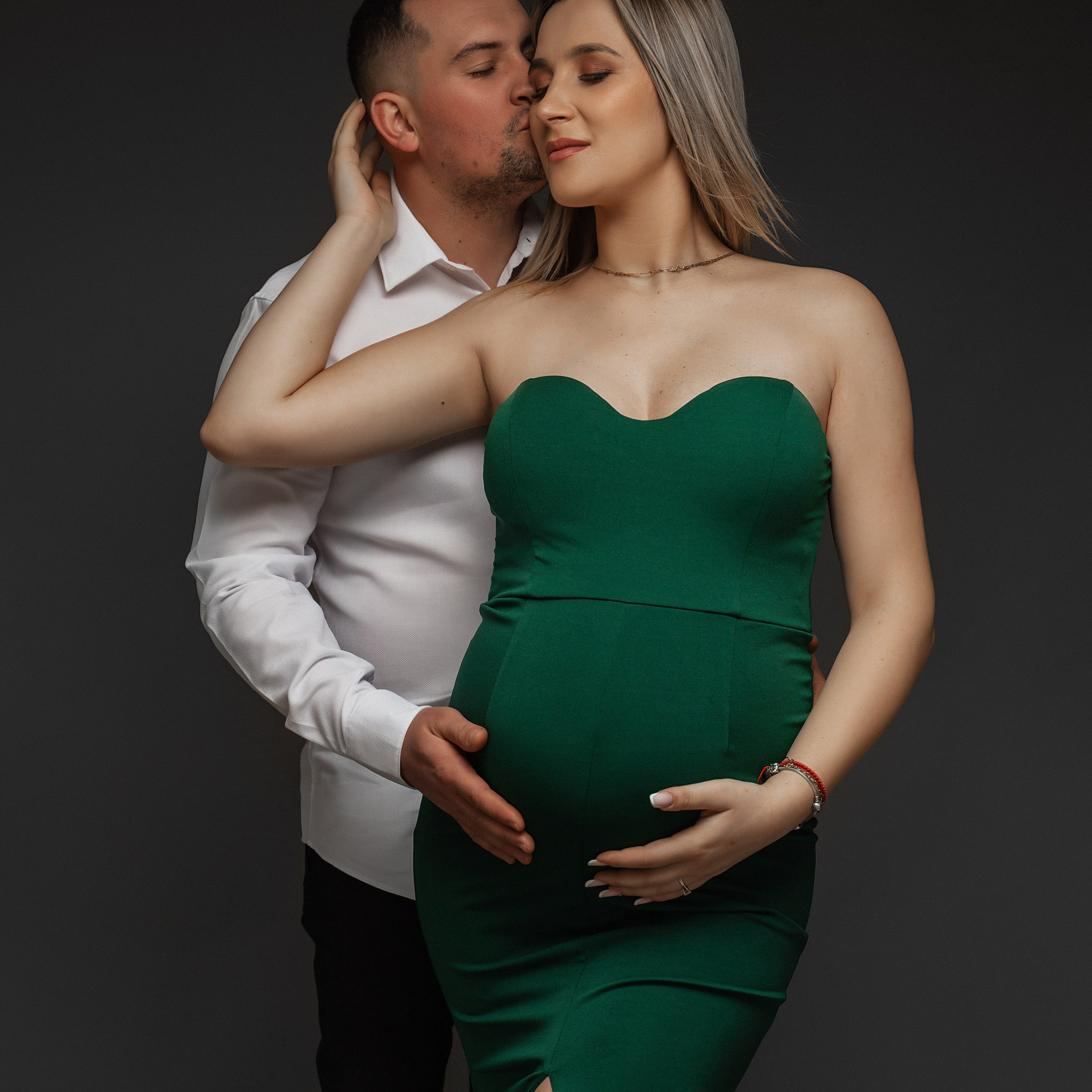 Reviews. Maternity/Love story/Wedding photographer