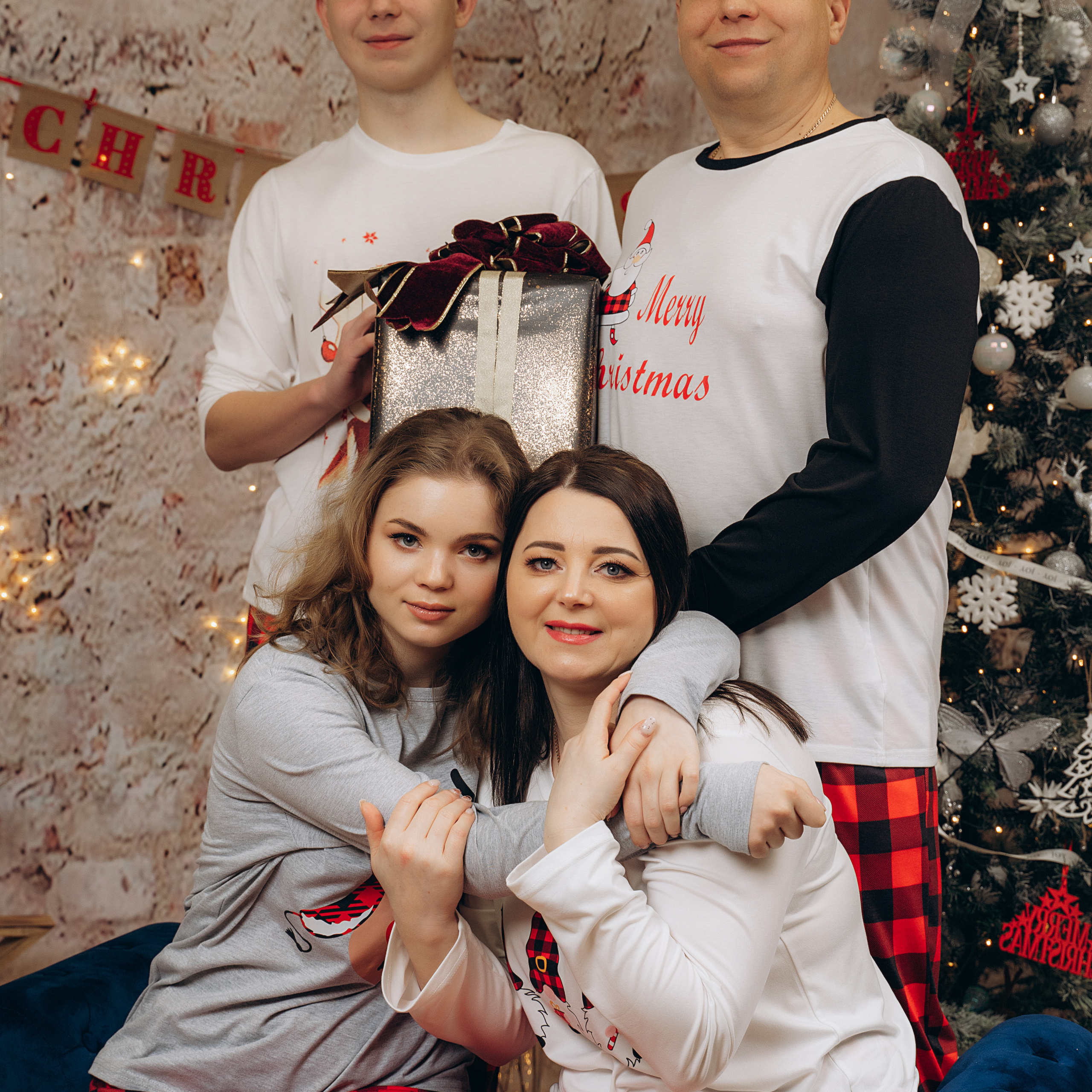 Reviews. Maternity/Love story/Wedding photographer