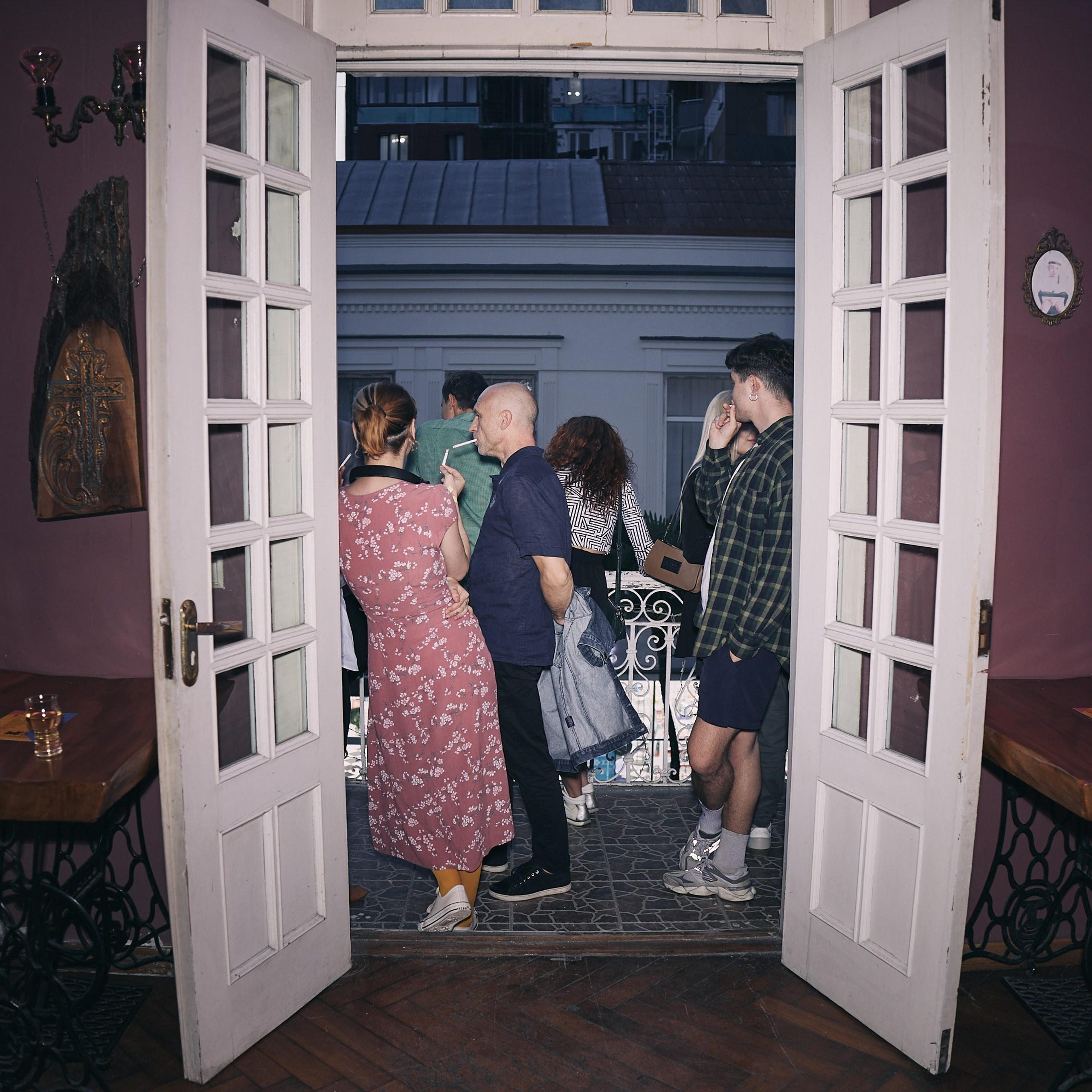 Как бизнесам в Тбилиси не надо вести свой Instagram. Критические ошибки в контенте. თბილისელი ფოტოგრაფი და ვიდეოგრაფი — მამუკა | პორტრეტები, კონტენტი, ბიზნესი