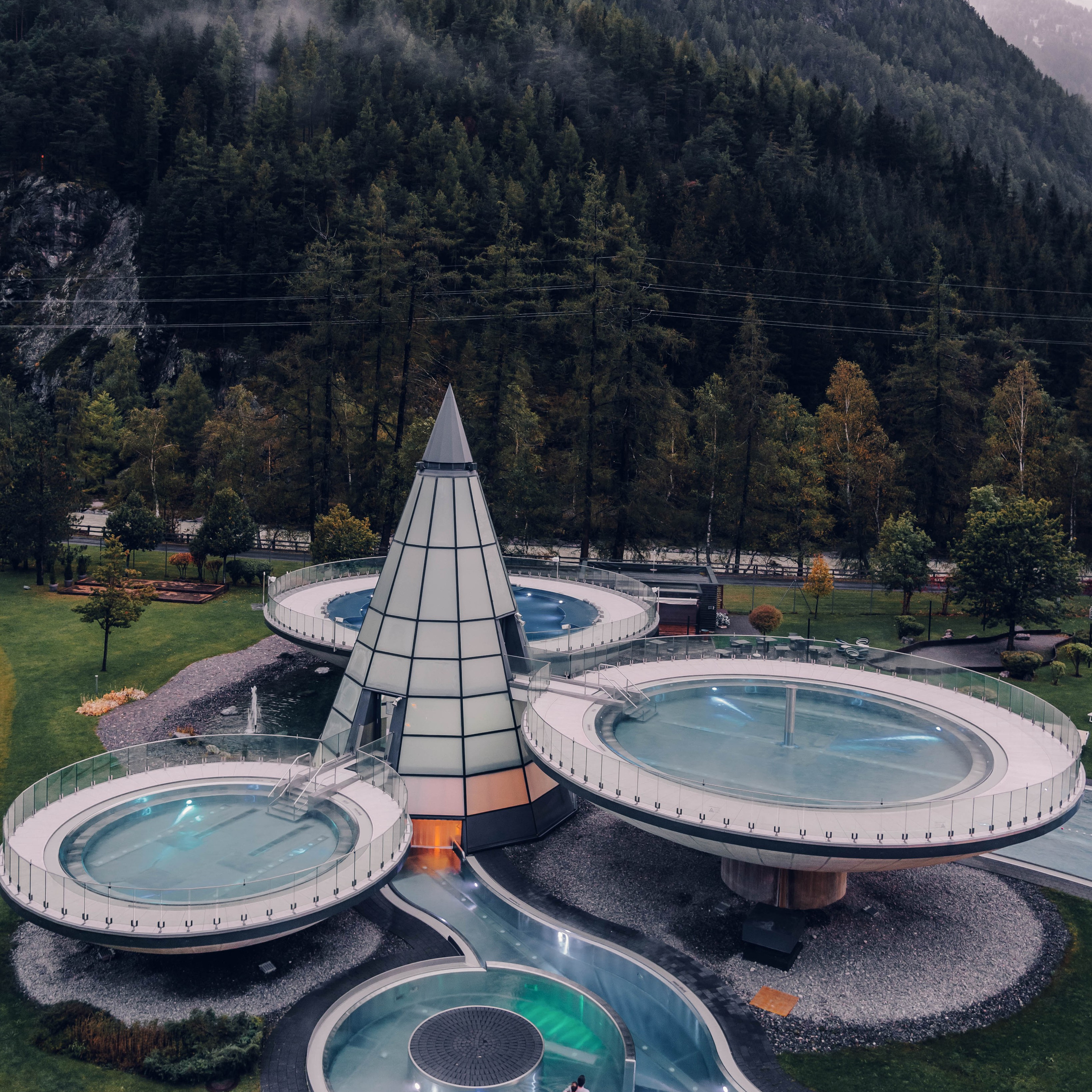 Hospitality Photography & Videography | Drone — Lifestyle — Architecture. SK Productions | Hospitality — Yacht — Real Estate — Gastronomy| Photography and Videography