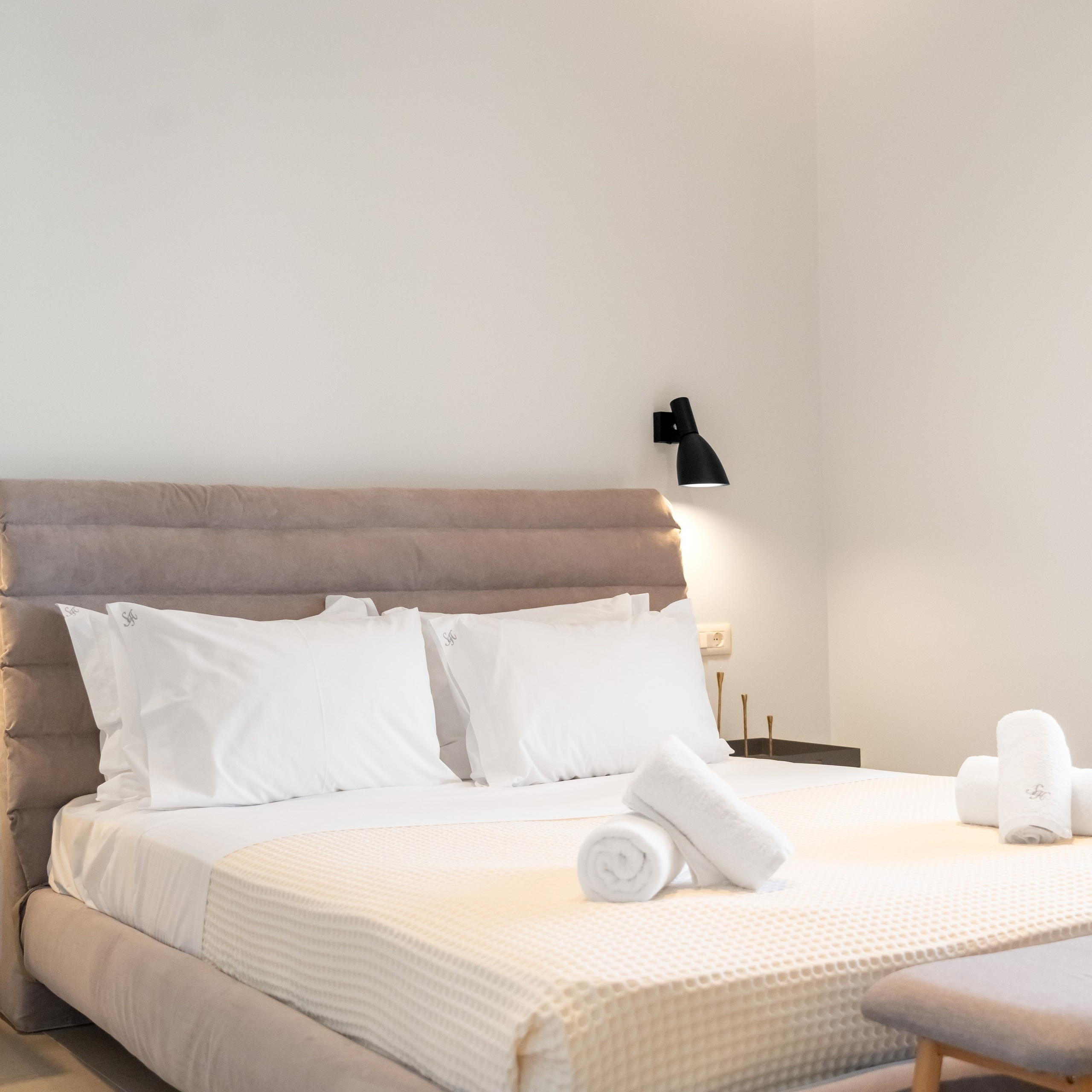 Real estate photography showcasing a luxury property with cinematic drone and architectural lighting.