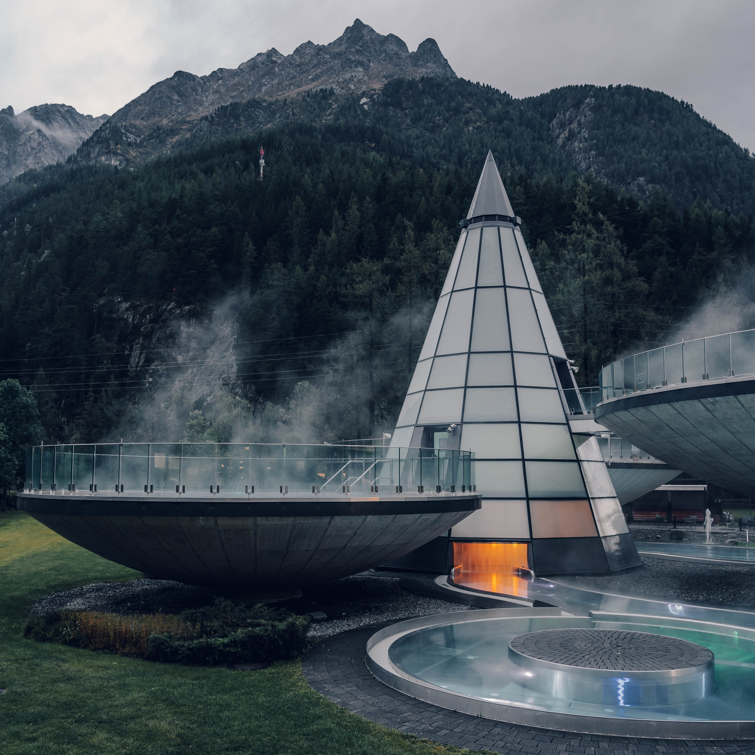 Hospitality Photography & Videography | Drone — Lifestyle — Architecture. SK Productions | Hospitality — Yacht — Real Estate — Gastronomy| Photography and Videography