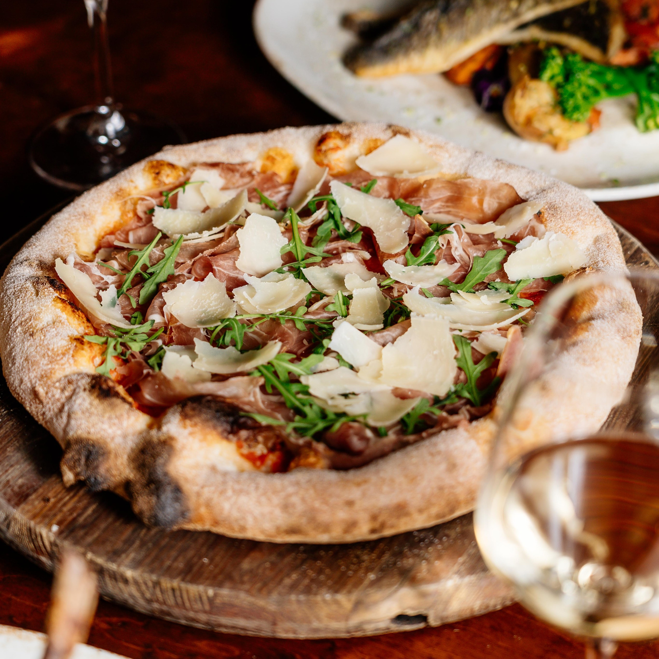 Professional food photography capturing gourmet dishes, creative food styling, and authentic dining experiences with a luxury aesthetic.