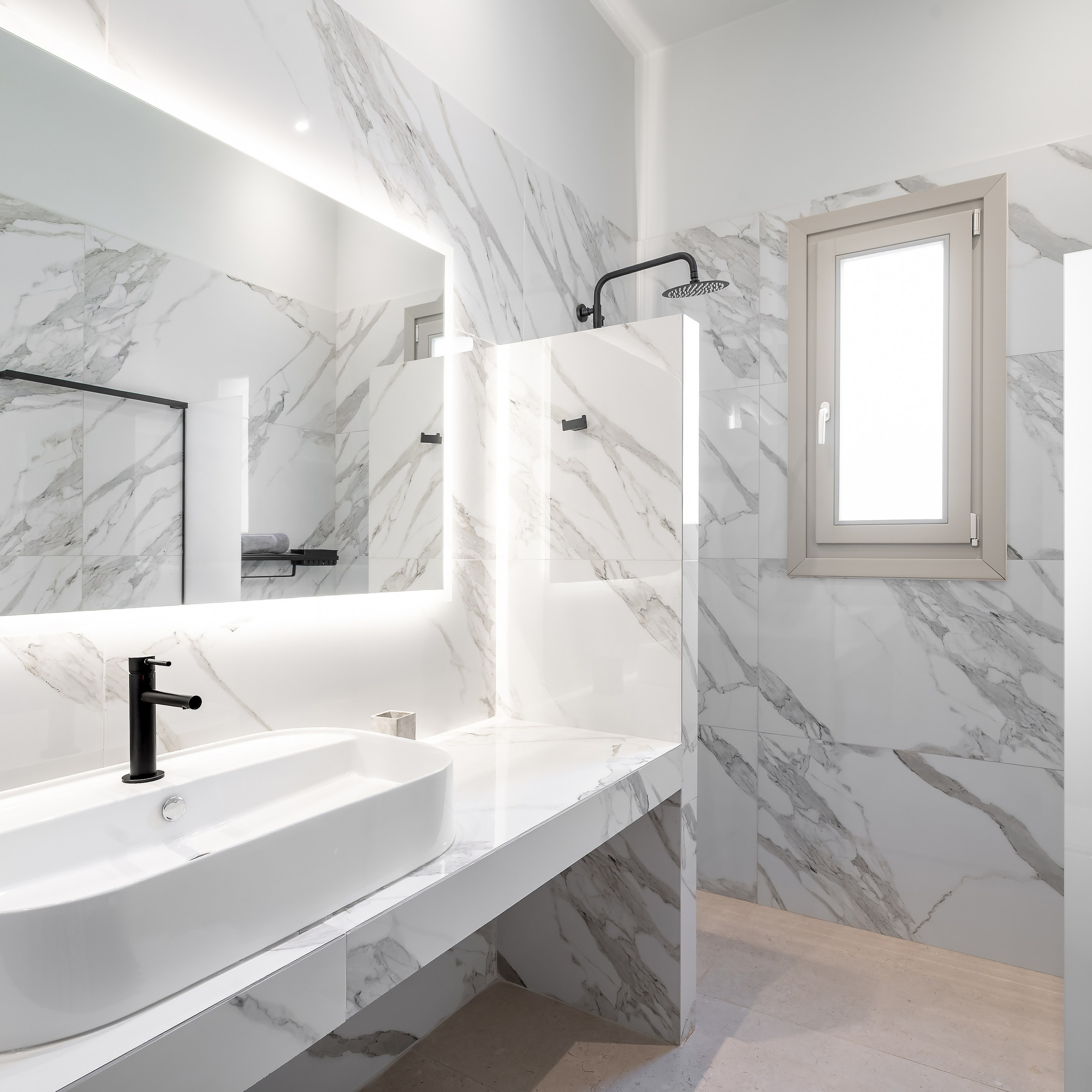 Real estate photography showcasing a luxury property with cinematic drone and architectural lighting.