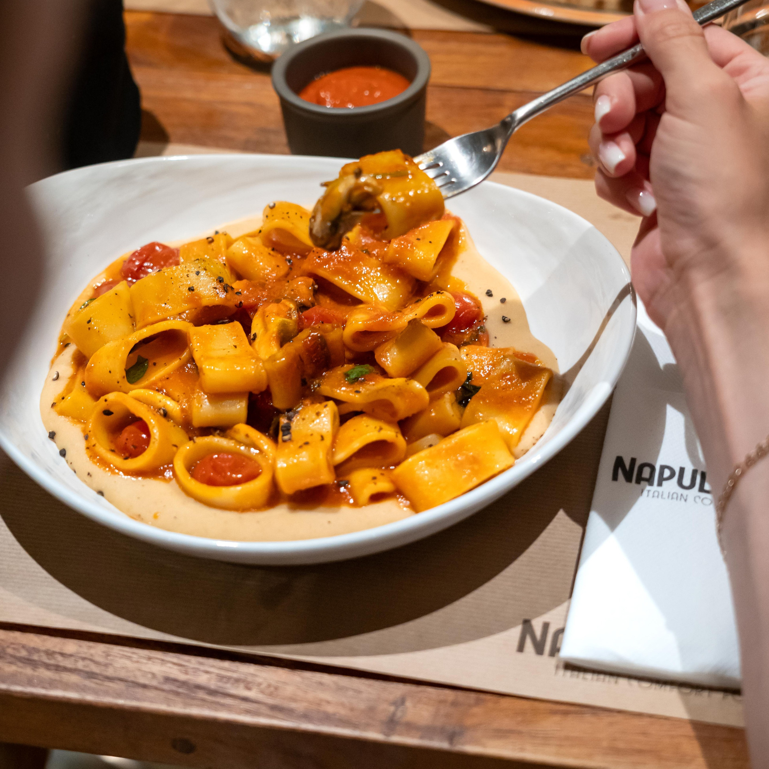 Professional food photography capturing gourmet dishes, creative food styling, and authentic dining experiences with a luxury aesthetic.