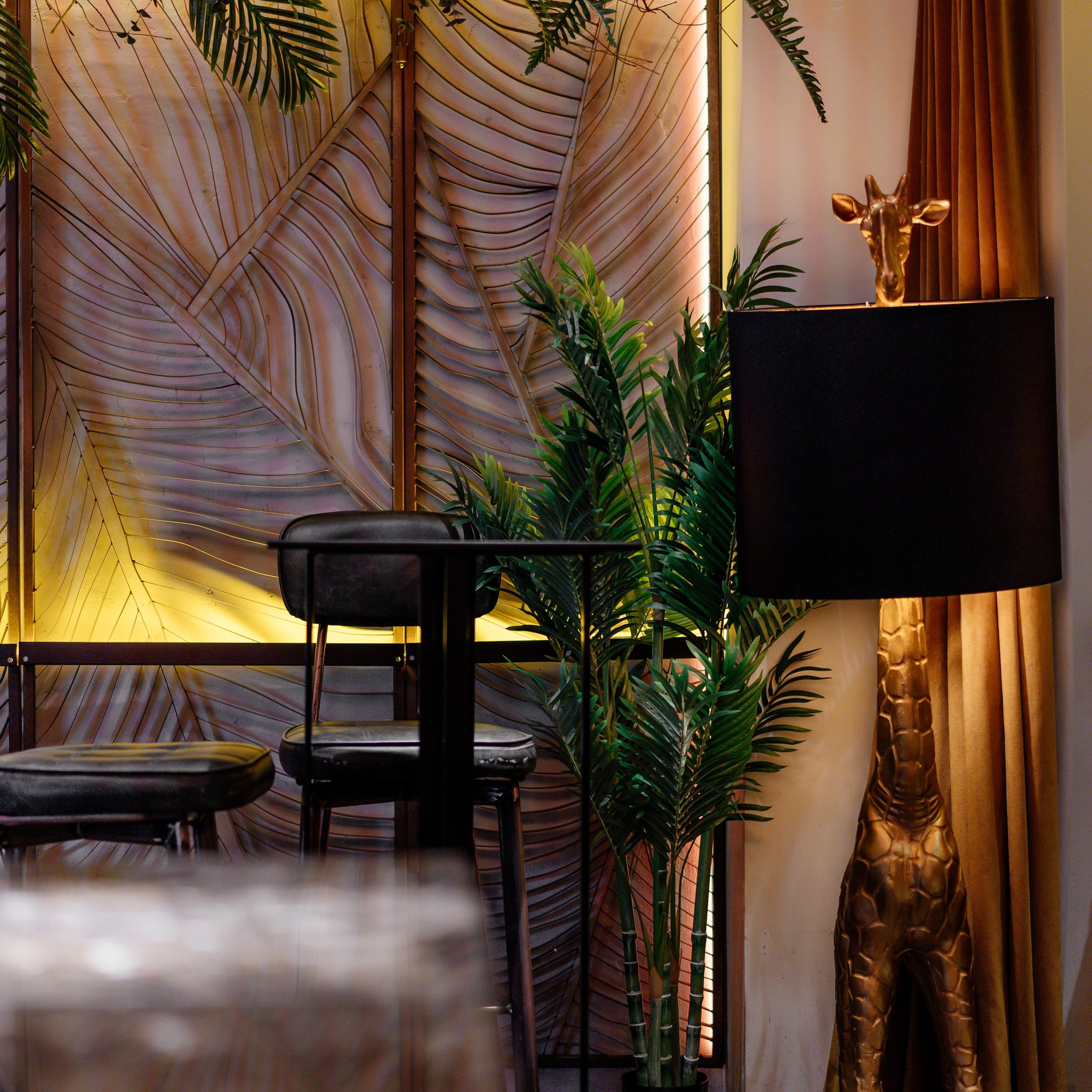 Professional food photography capturing gourmet dishes, creative food styling, and authentic dining experiences with a luxury aesthetic.