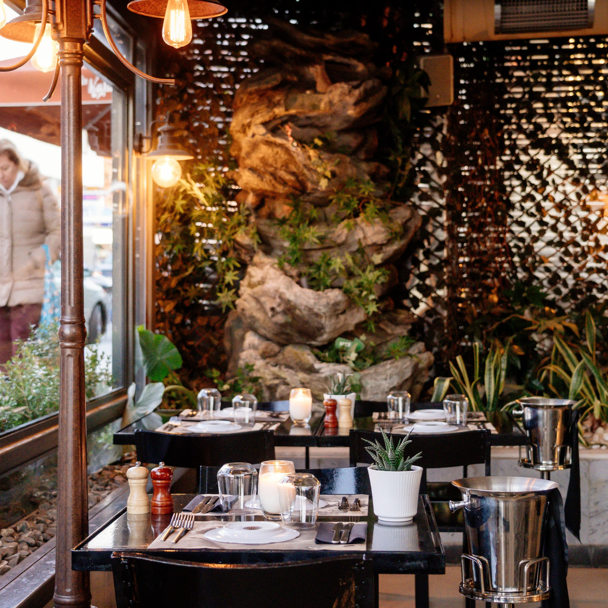 Professional food photography capturing gourmet dishes, creative food styling, and authentic dining experiences with a luxury aesthetic.